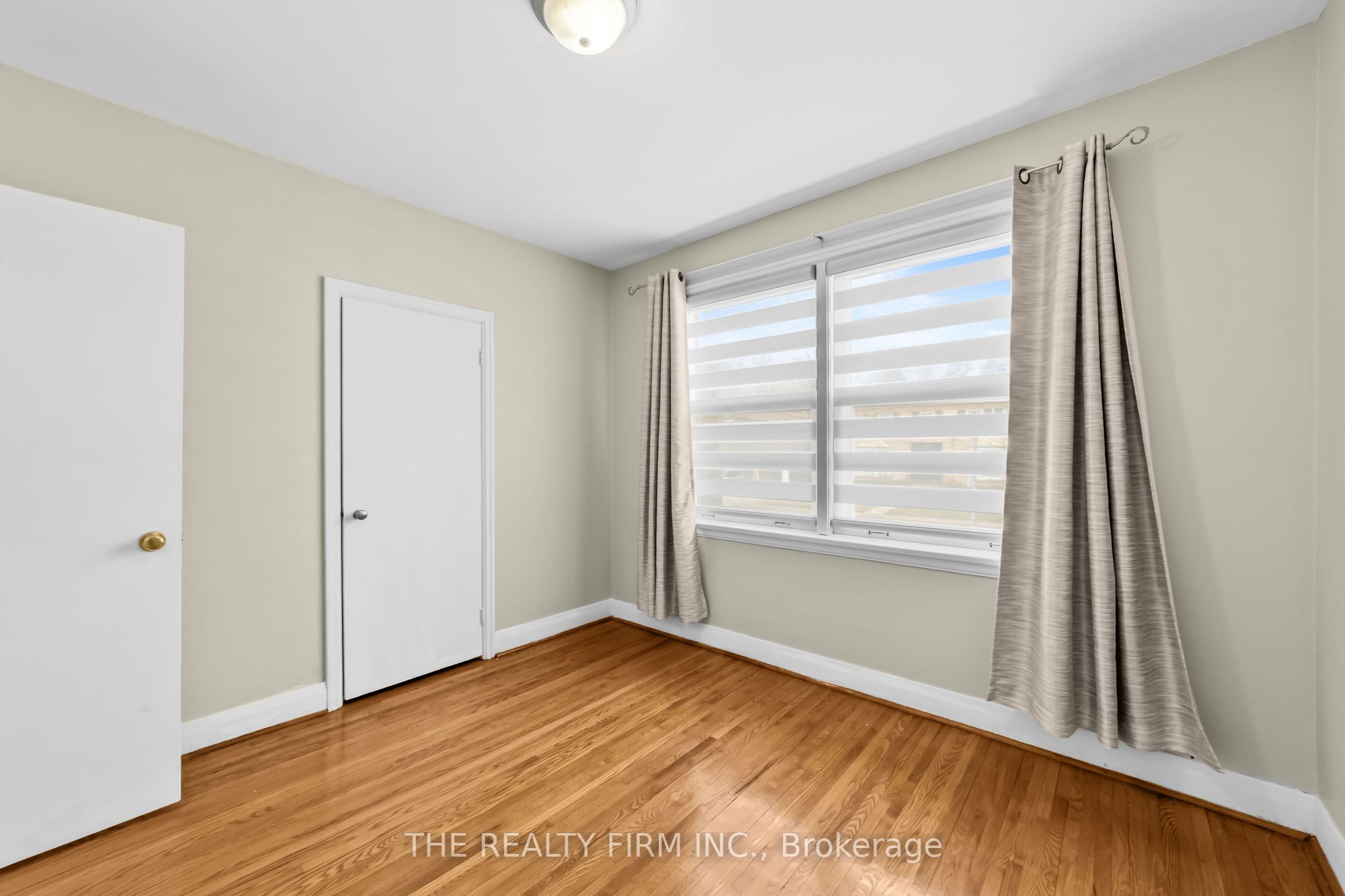 15 Mayfair Drive Property Photo 31