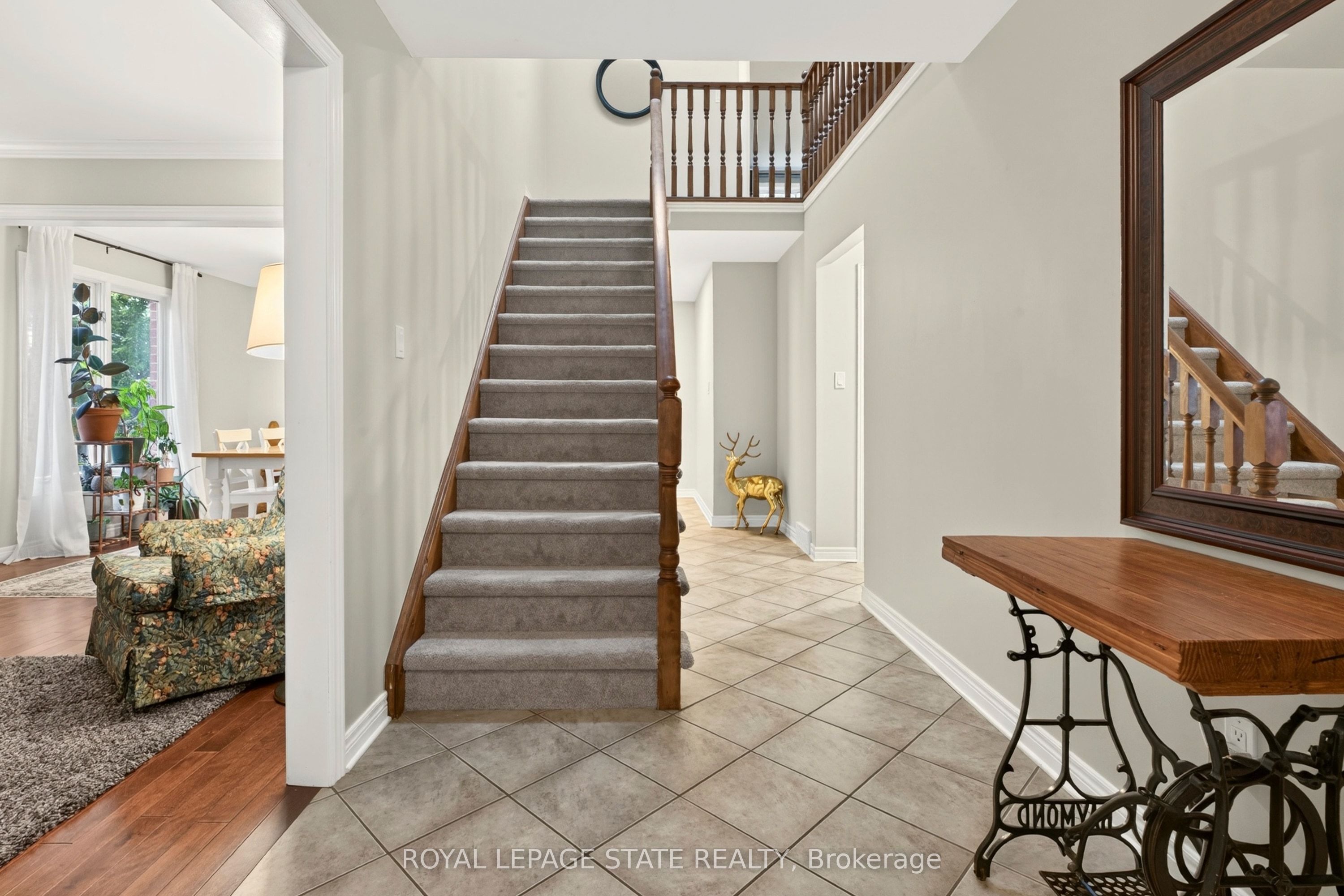 4507 Ivy Gardens Crescent Property Photo 6