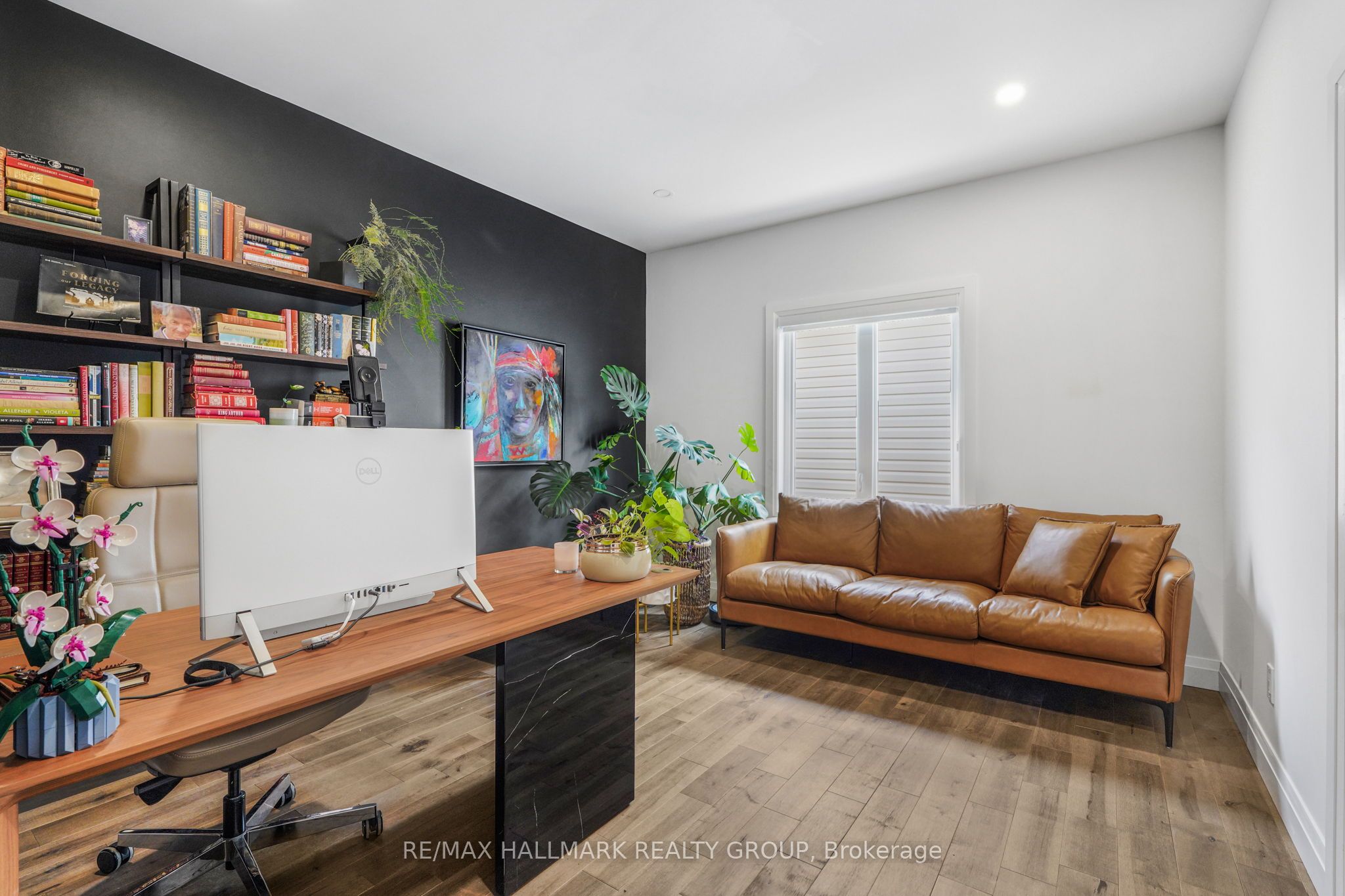 1069 Diamond Street Property Photo 22