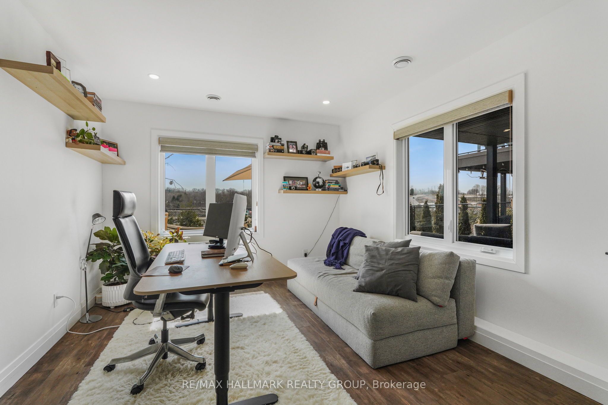 1069 Diamond Street Property Photo 26