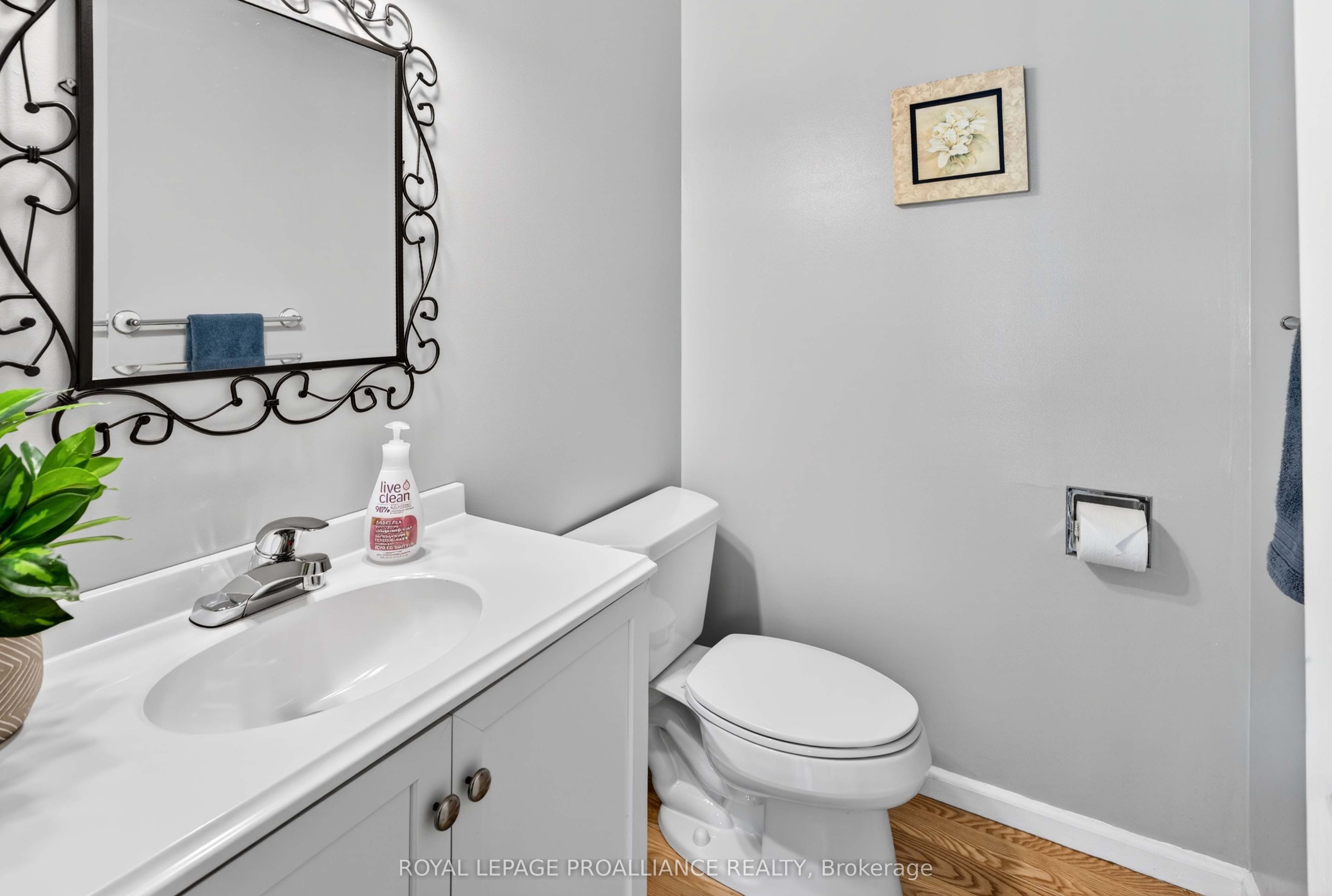 393 Stewart Boulevard Property Photo 13