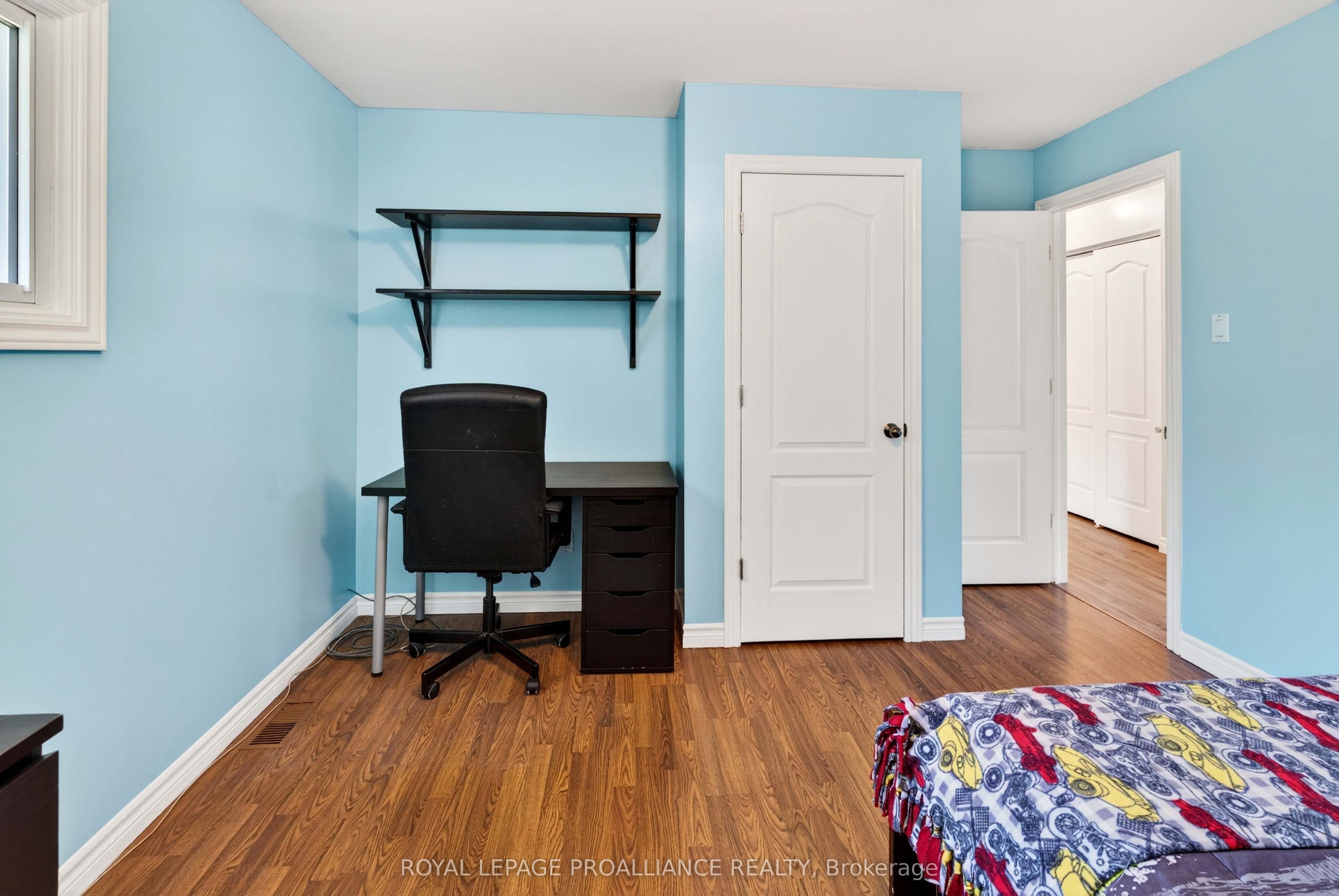 393 Stewart Boulevard Property Photo 16