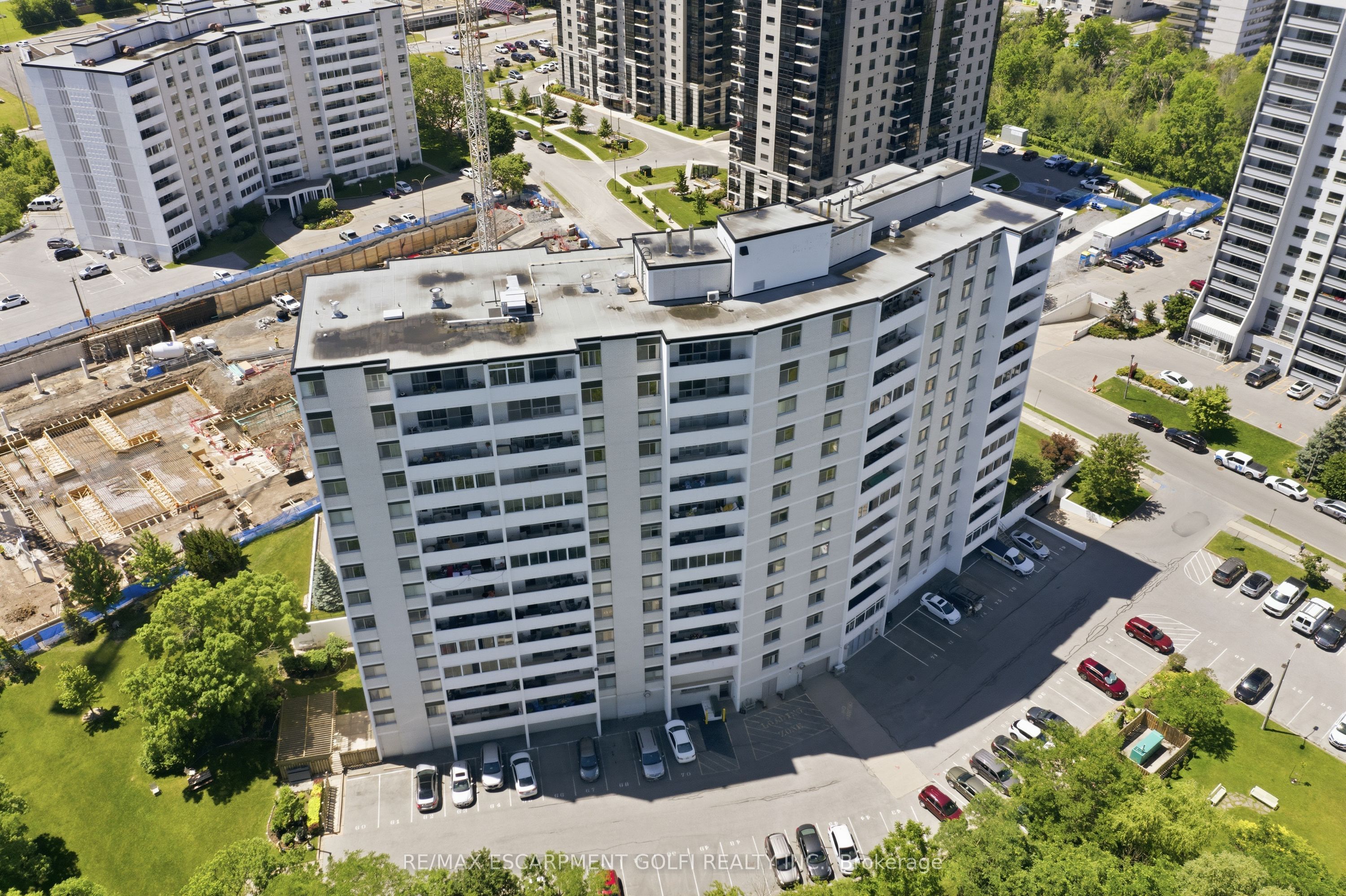 15 Towering Heights Boulevard 1005 Property Photo 28