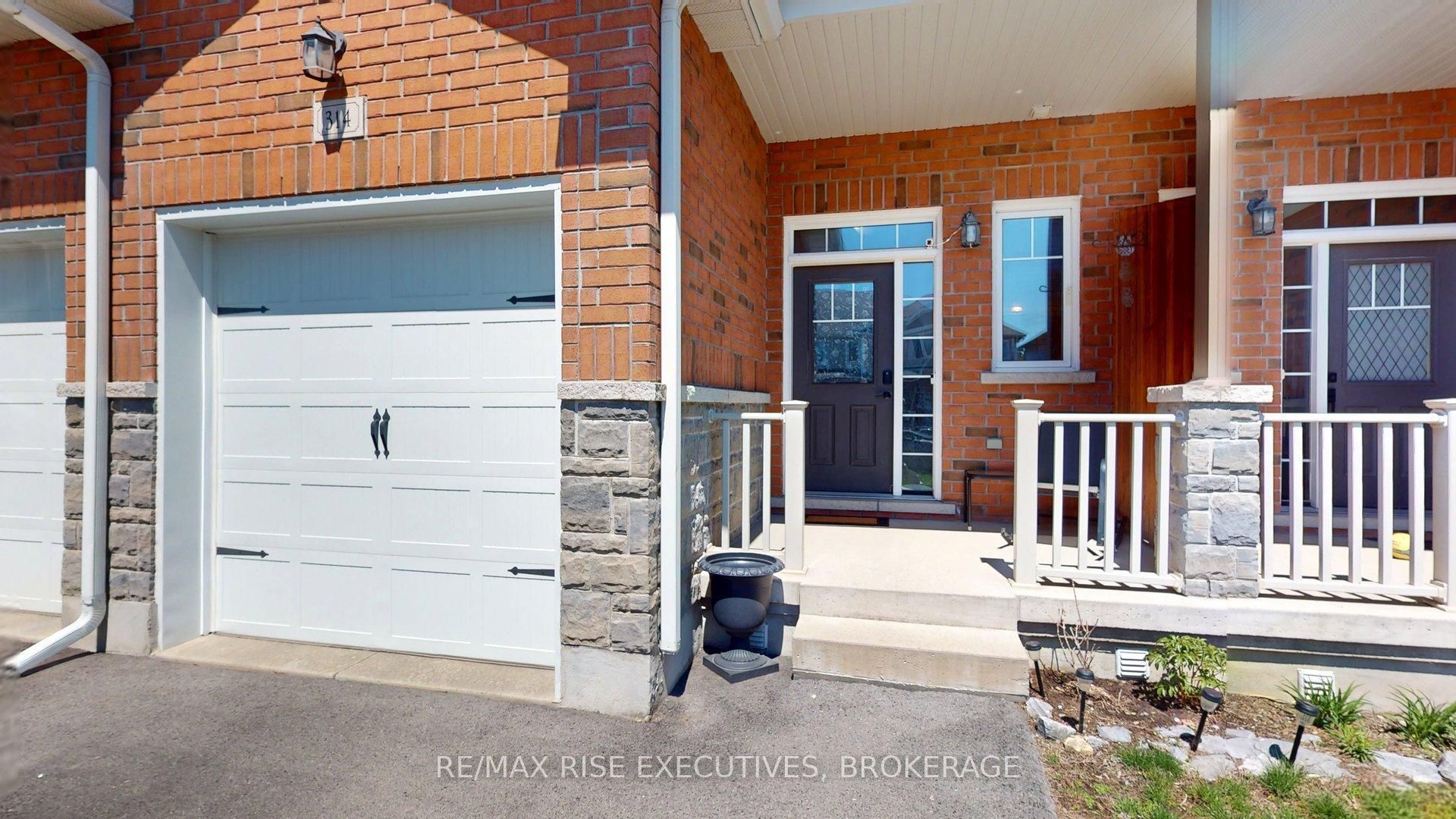 314 Janette Street Property Photo 2