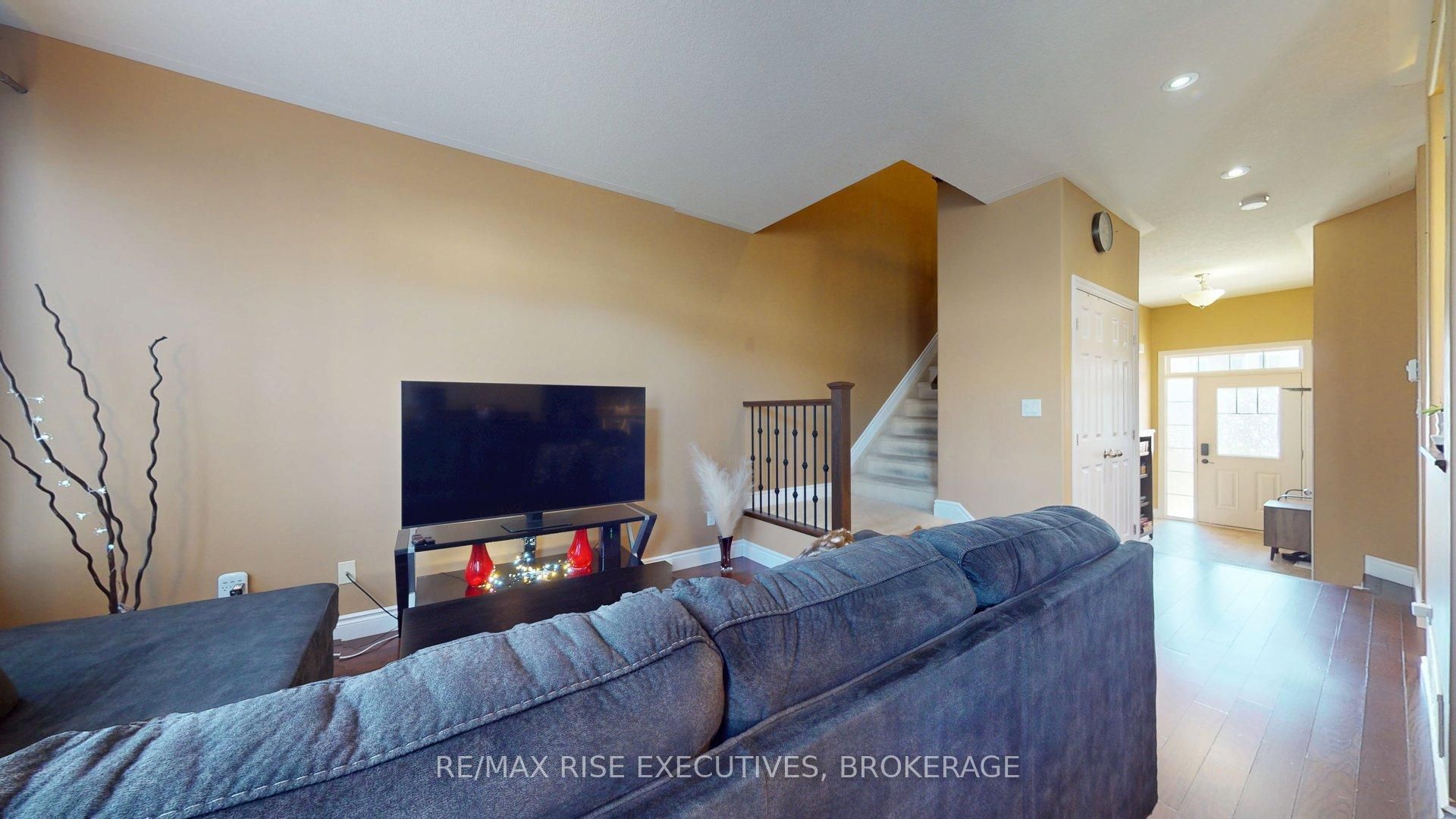 314 Janette Street Property Photo 9