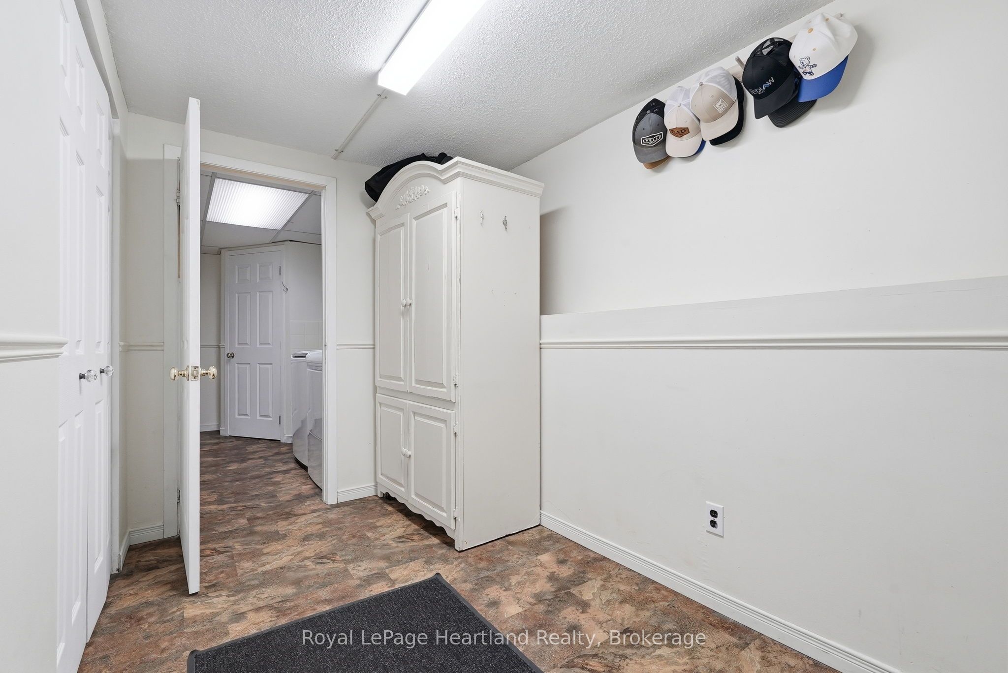 106 Cedar Court Property Photo 28