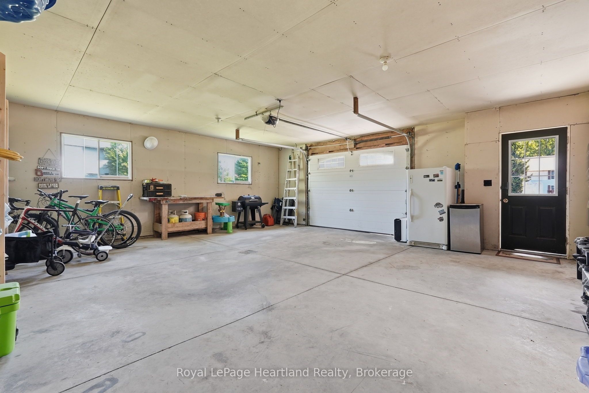 106 Cedar Court Property Photo 32