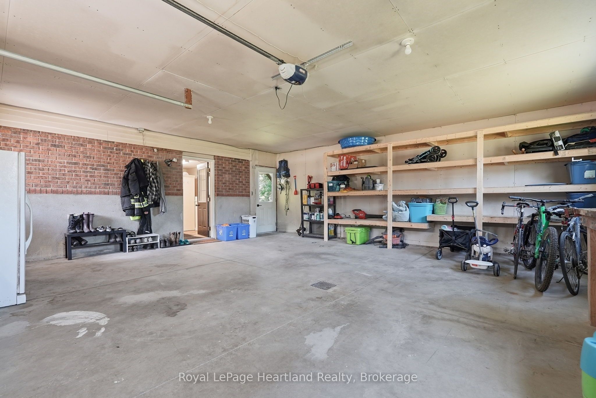 106 Cedar Court Property Photo 33