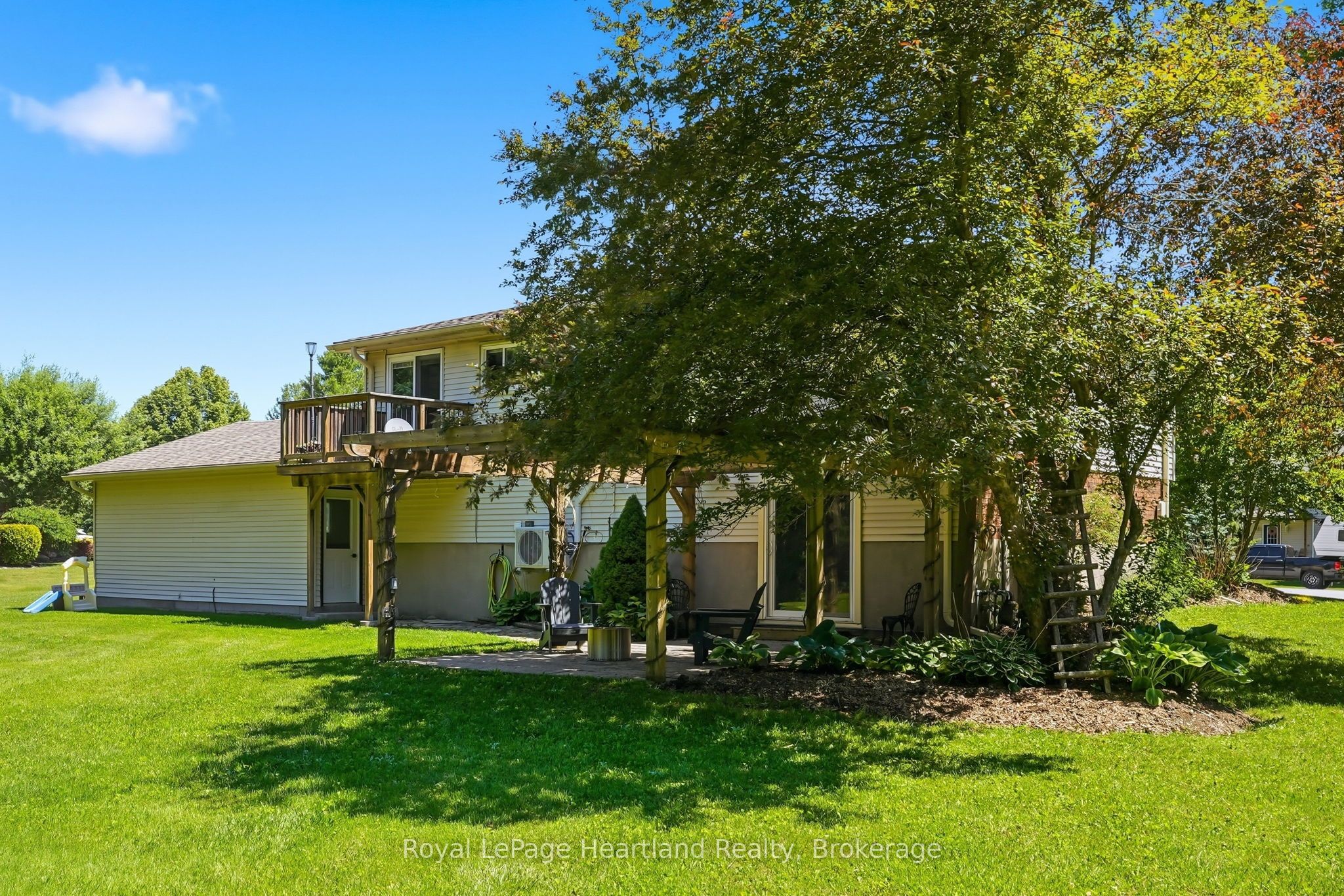 106 Cedar Court Property Photo 37