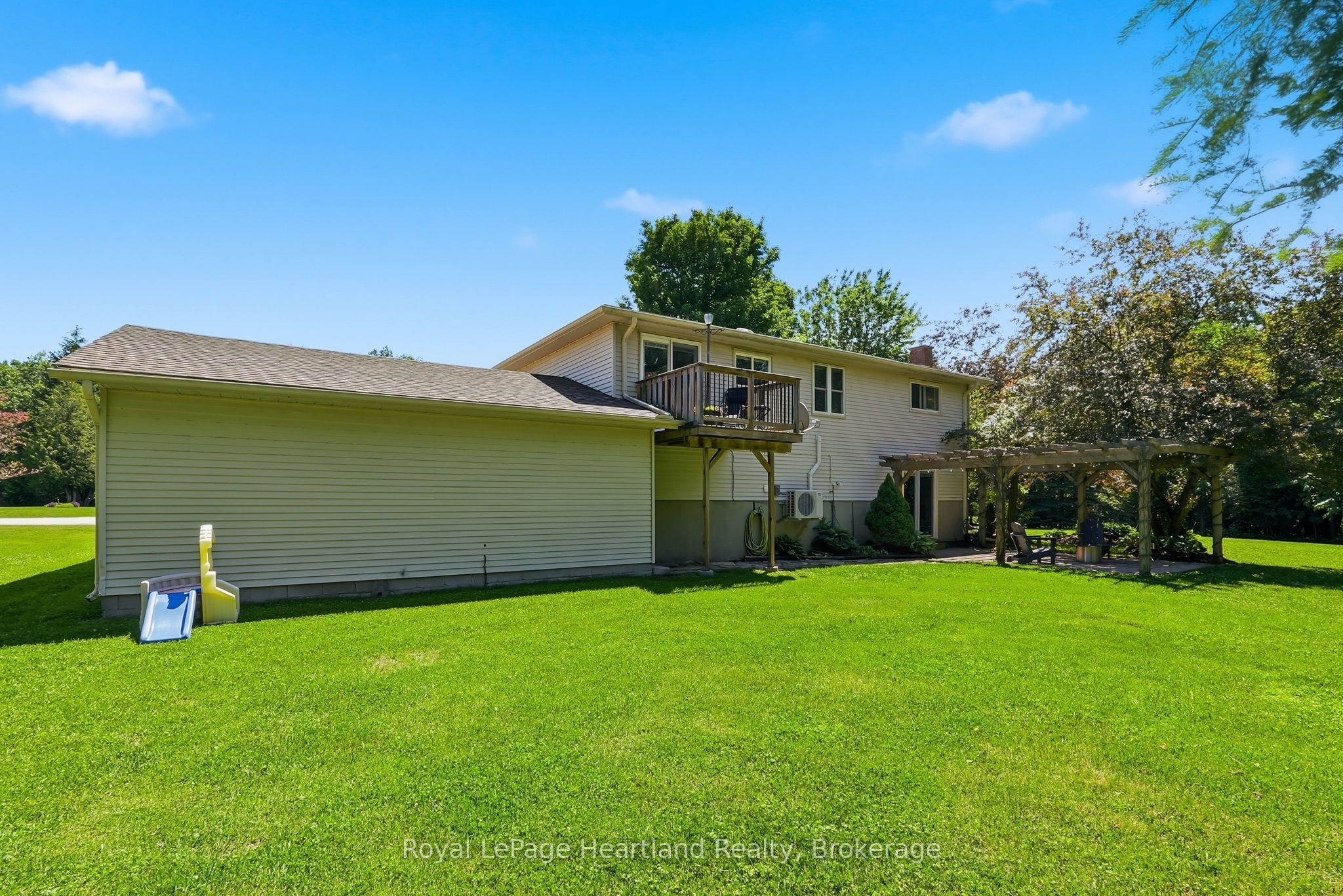 106 Cedar Court Property Photo 41