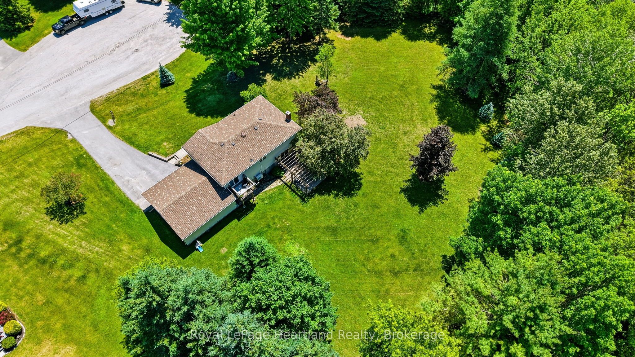 106 Cedar Court Property Photo 44