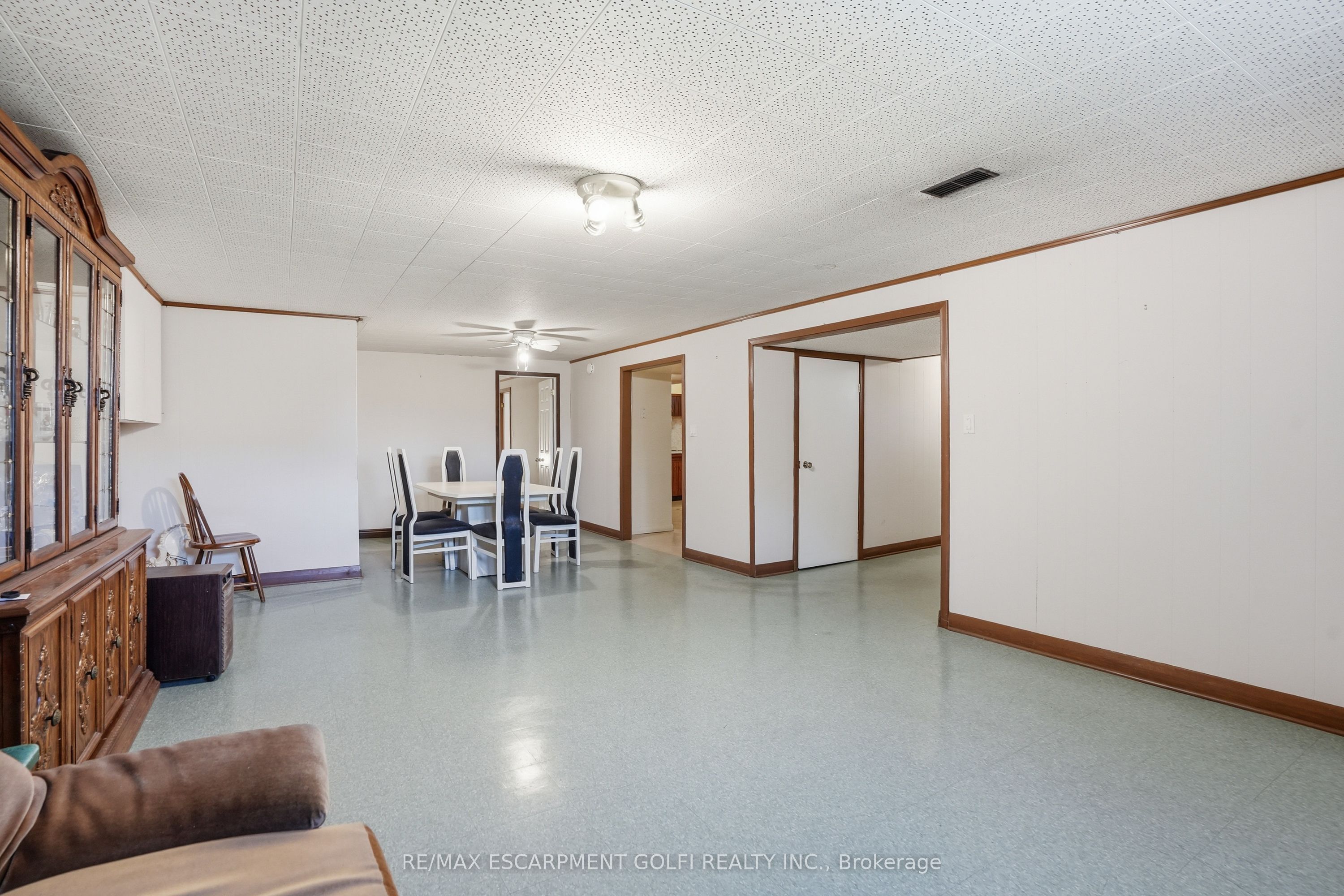 18 Pleasant Avenue Property Photo 18