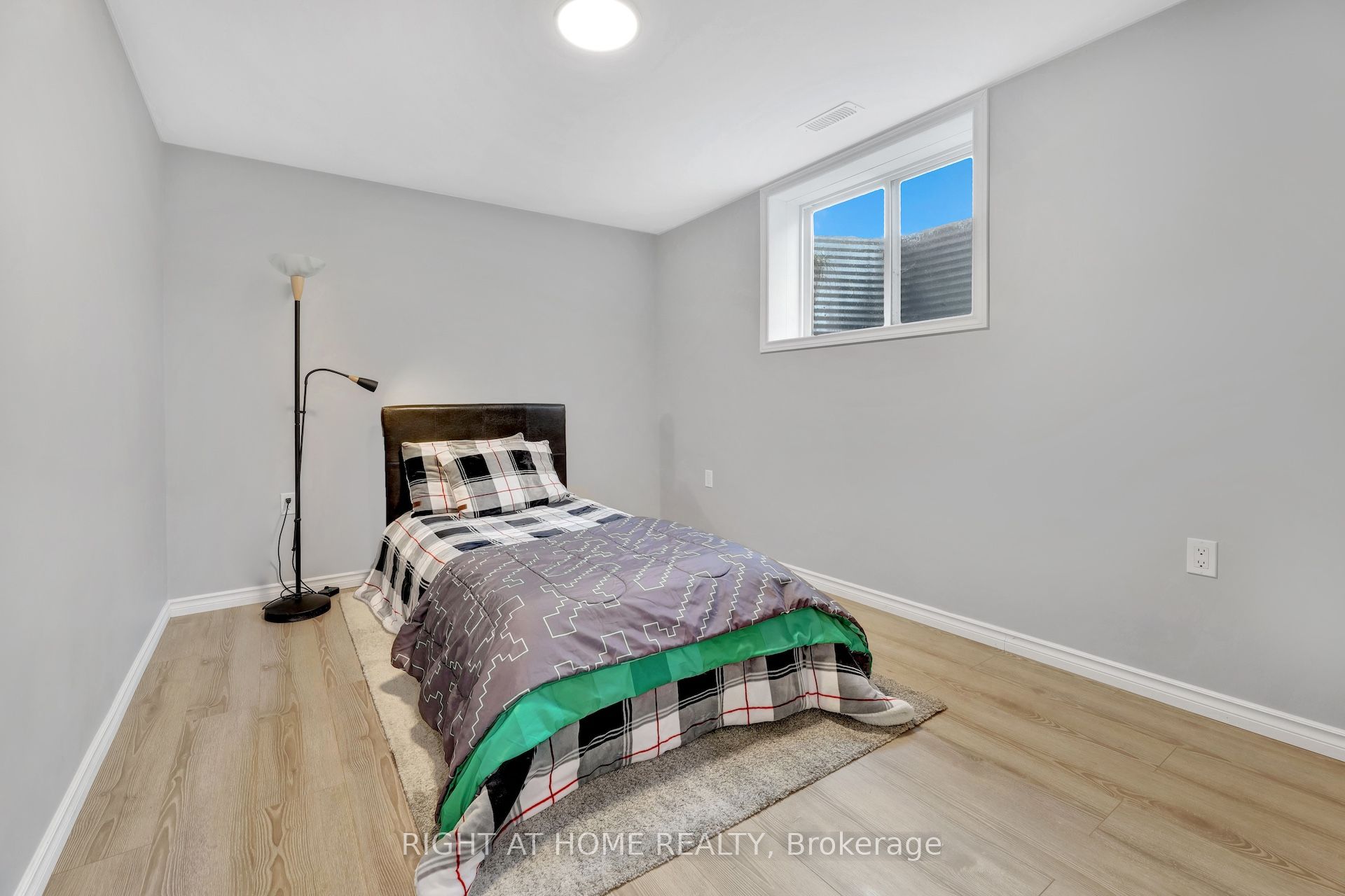 135 Stephenson Way Property Photo 34
