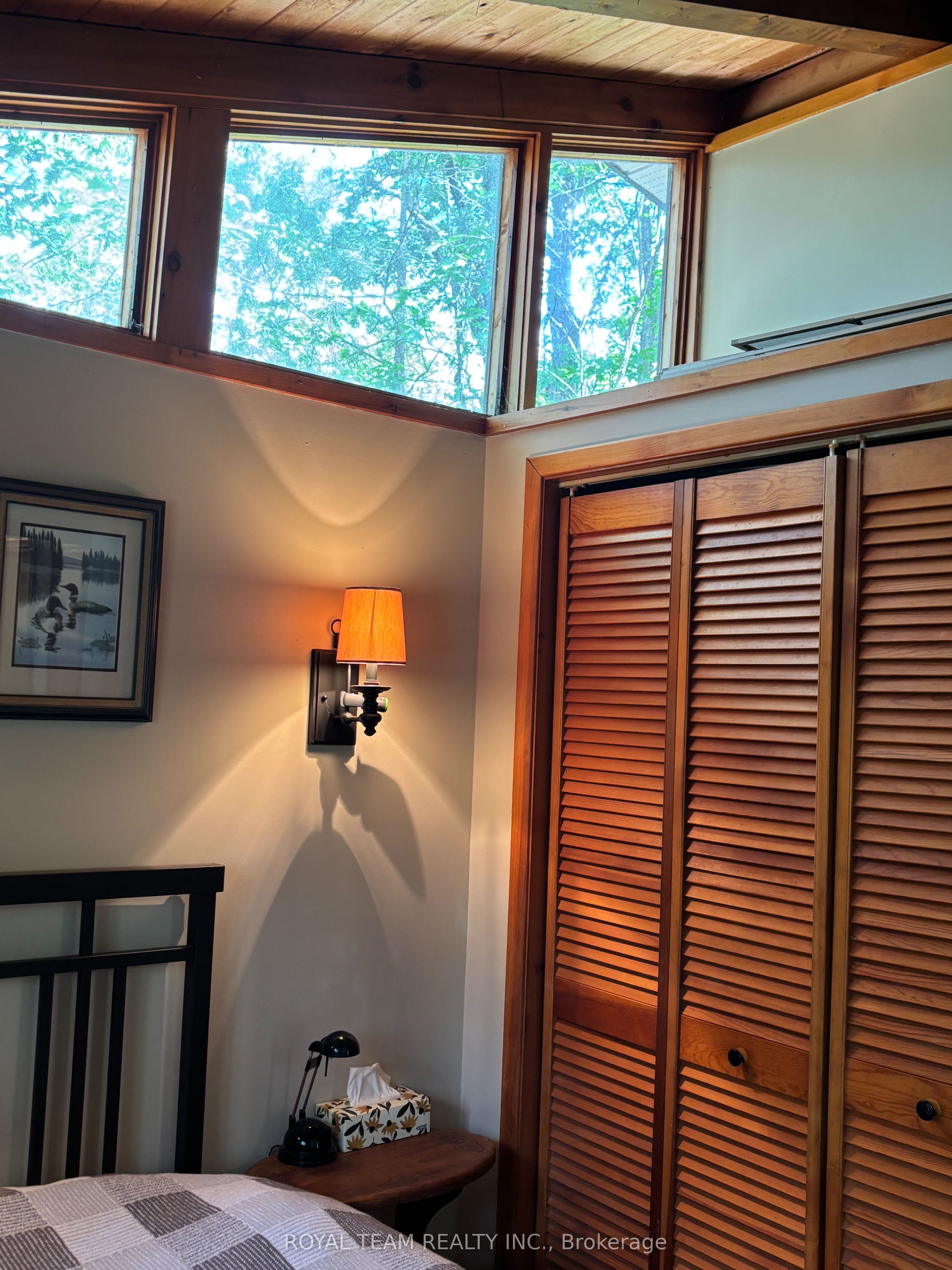 1851 Deep Bay Road Property Photo 17