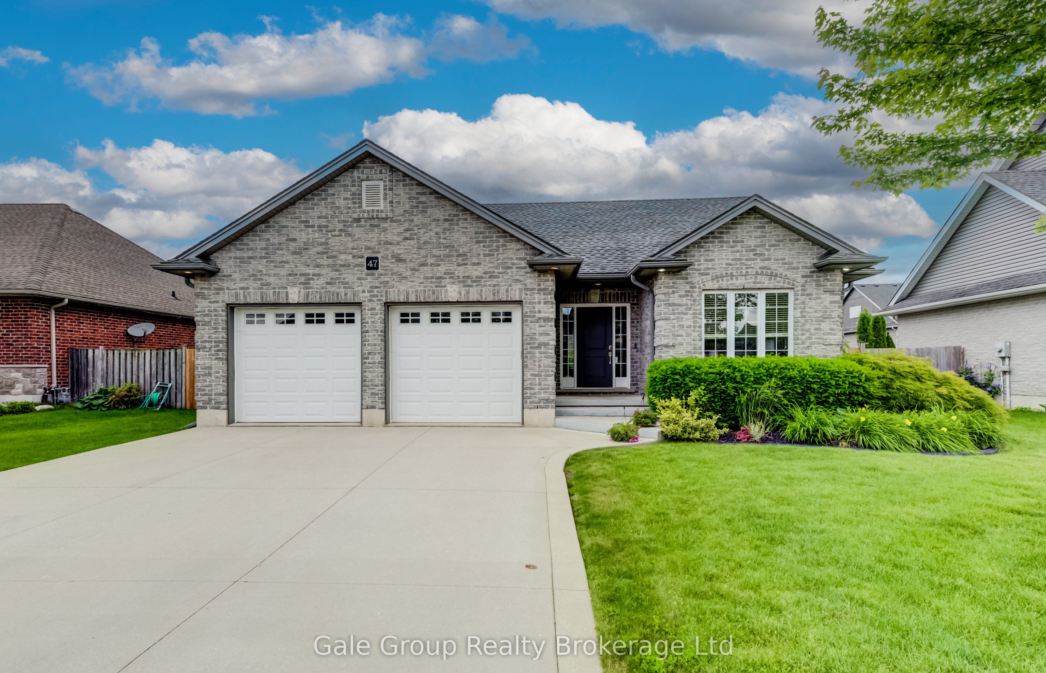 47 Graydon Drive Property Photo 2