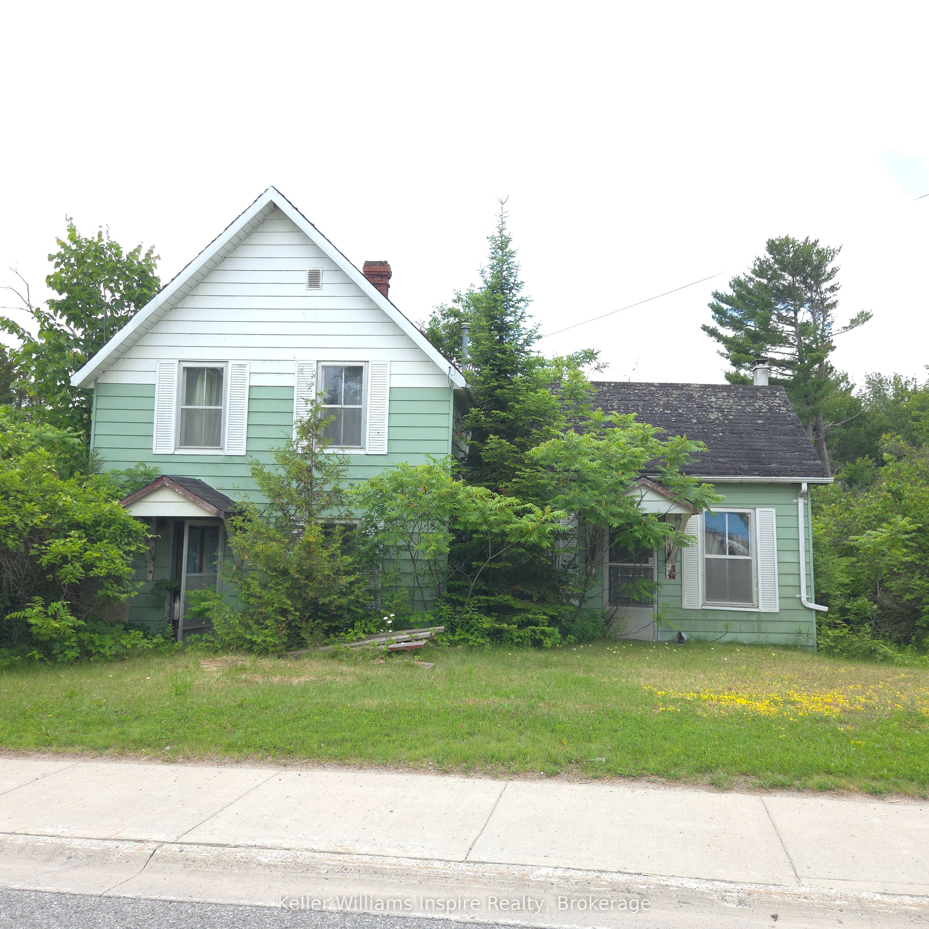 10118 Highway 41 Highway Property Photo 1