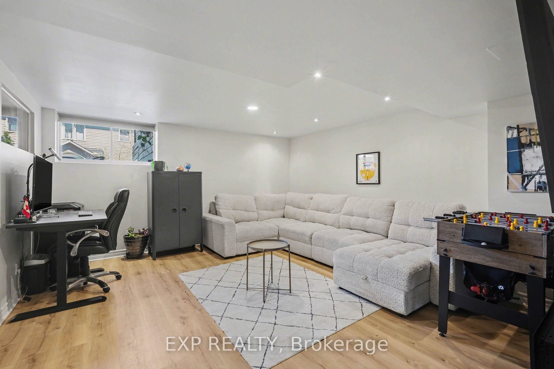 281 Sorento Street Property Photo 23