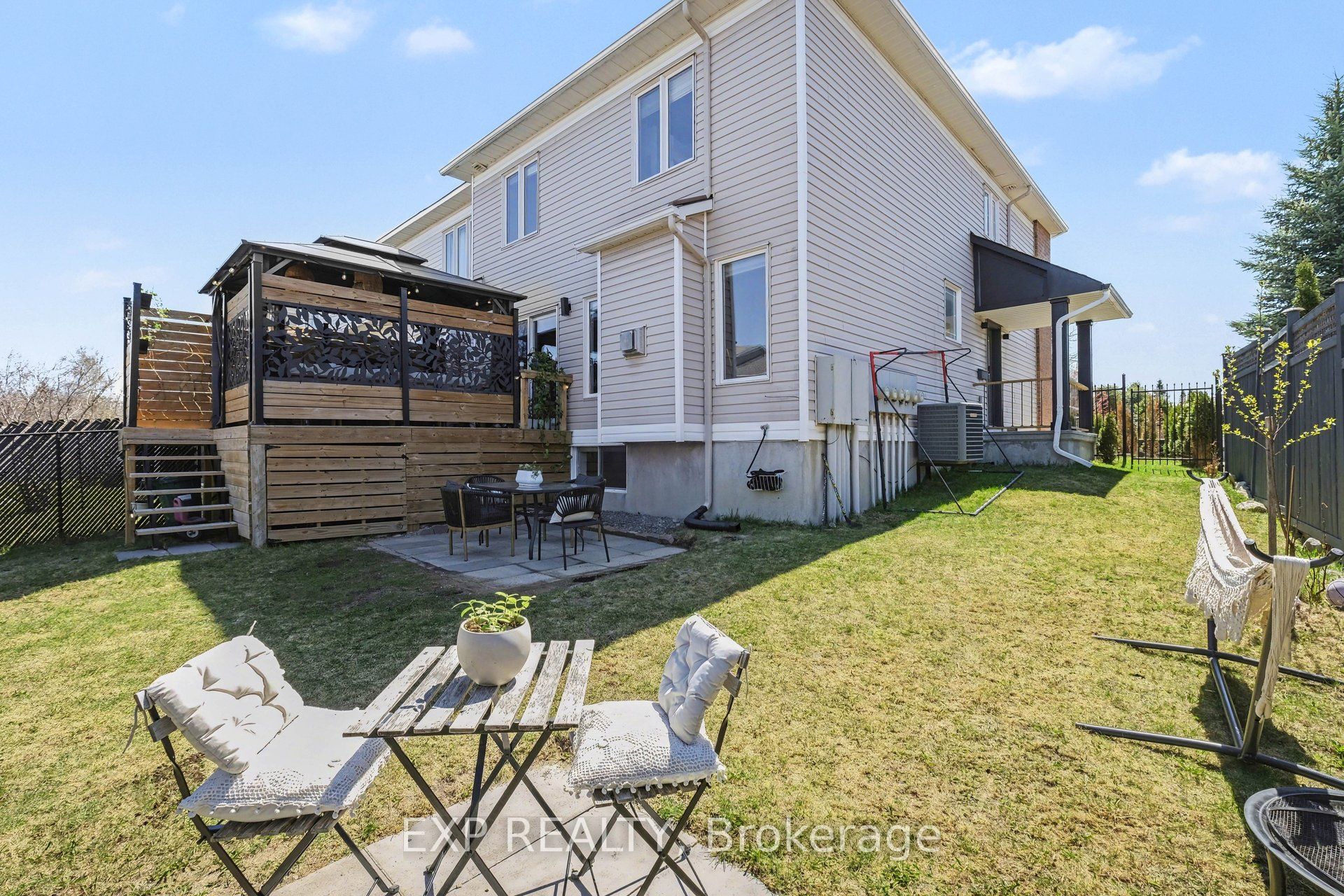 281 Sorento Street Property Photo 27