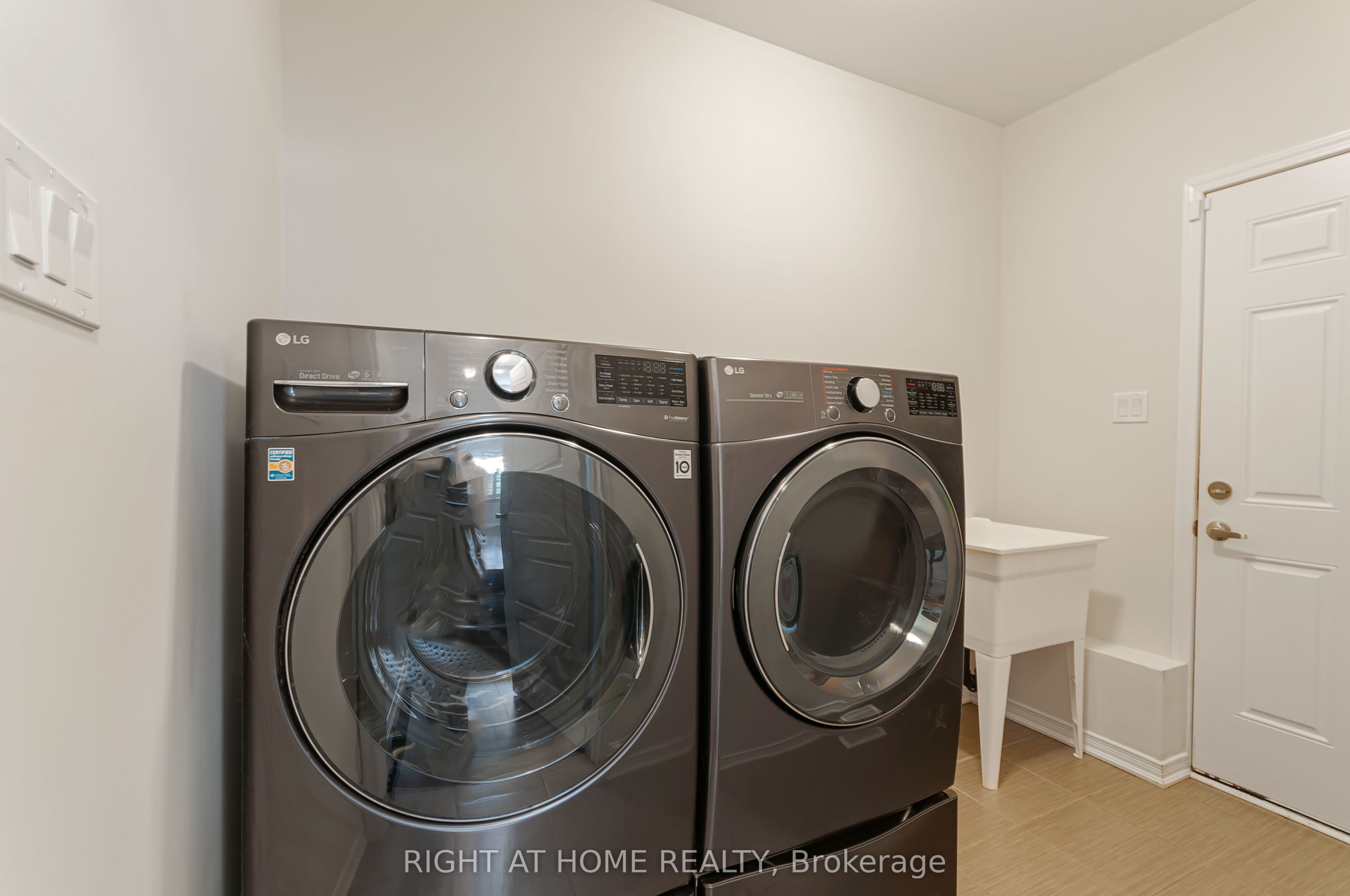 103 David Street Property Photo 31