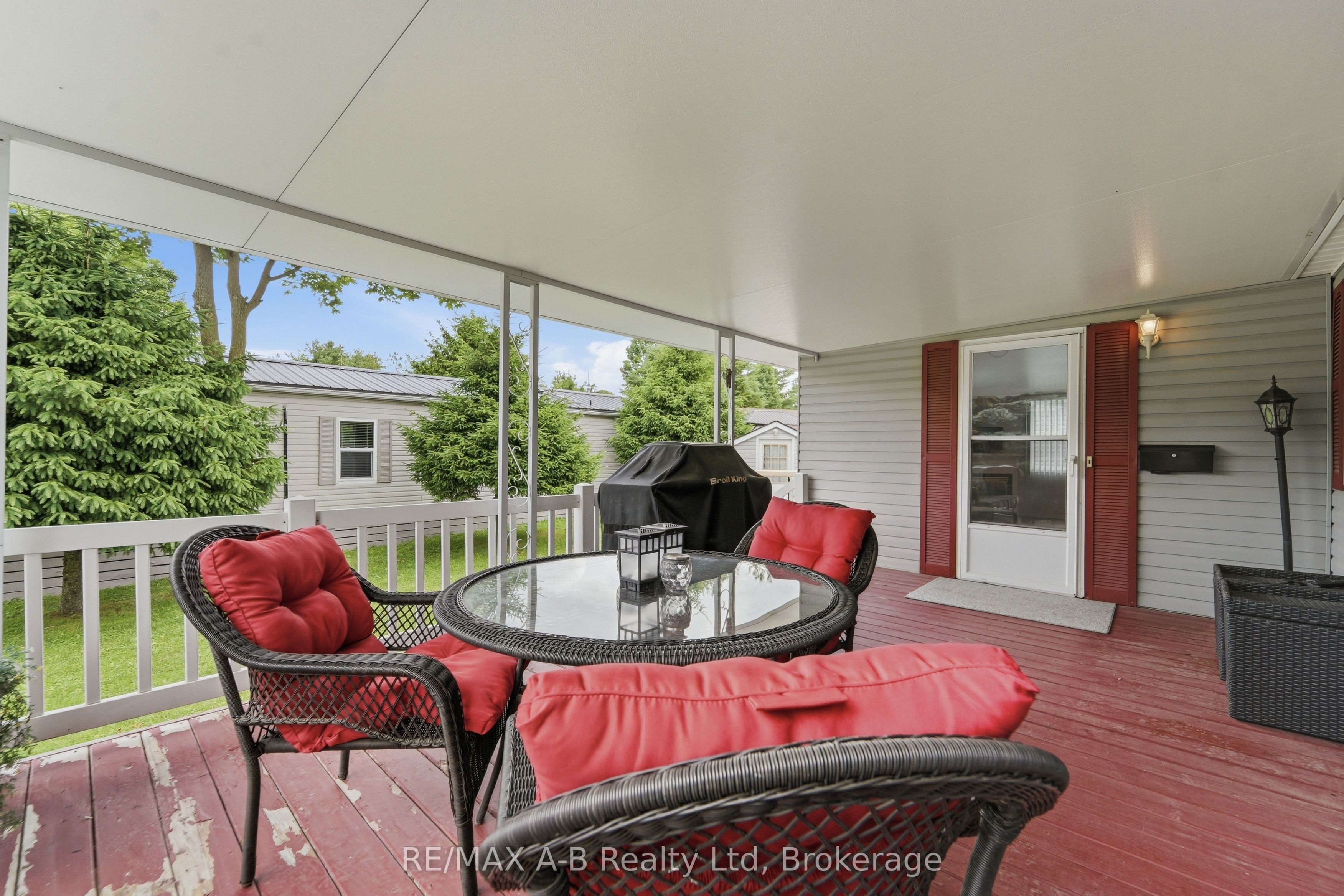 316489 31st Line 906 Property Photo 5