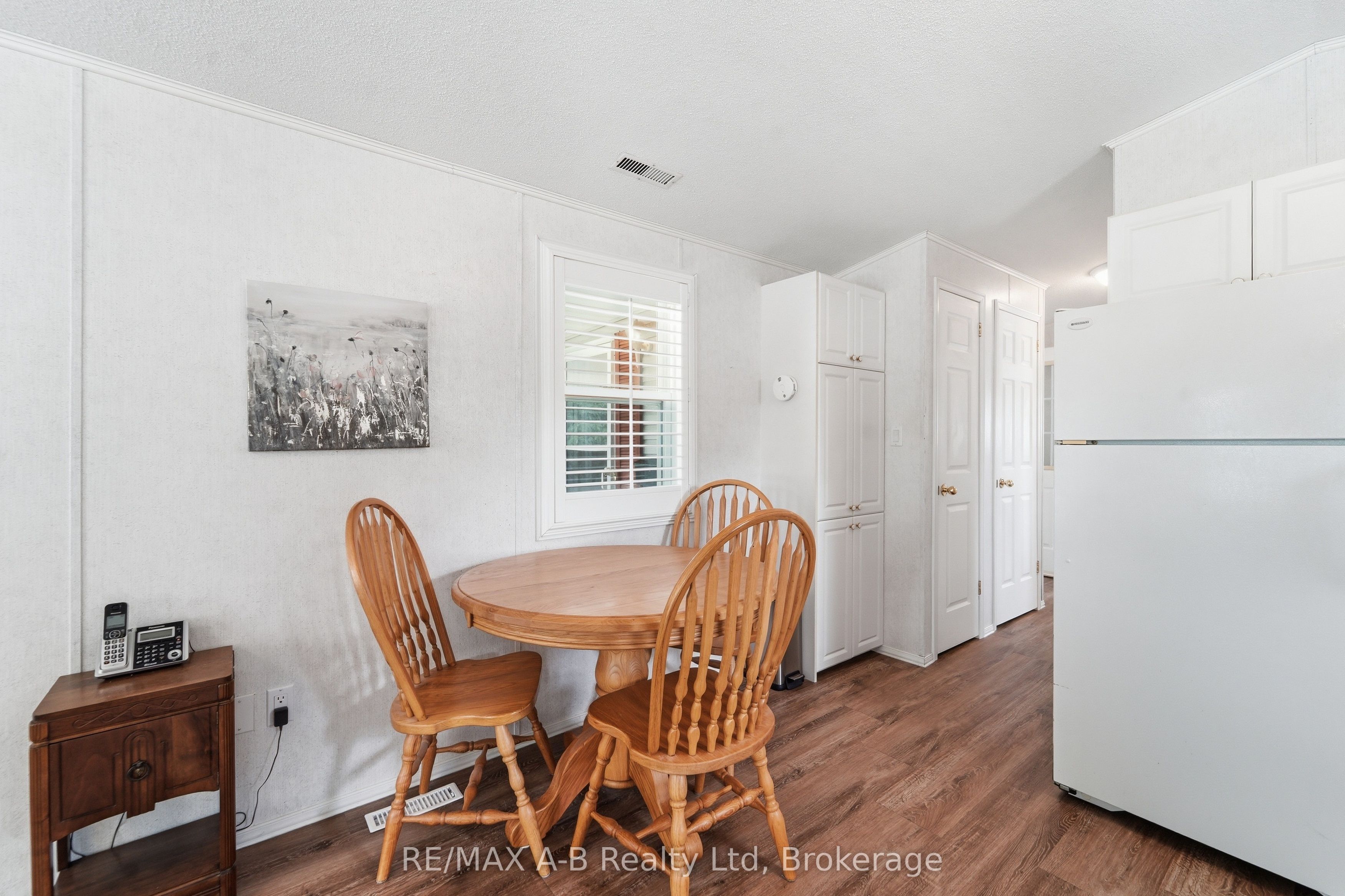 316489 31st Line 906 Property Photo 11