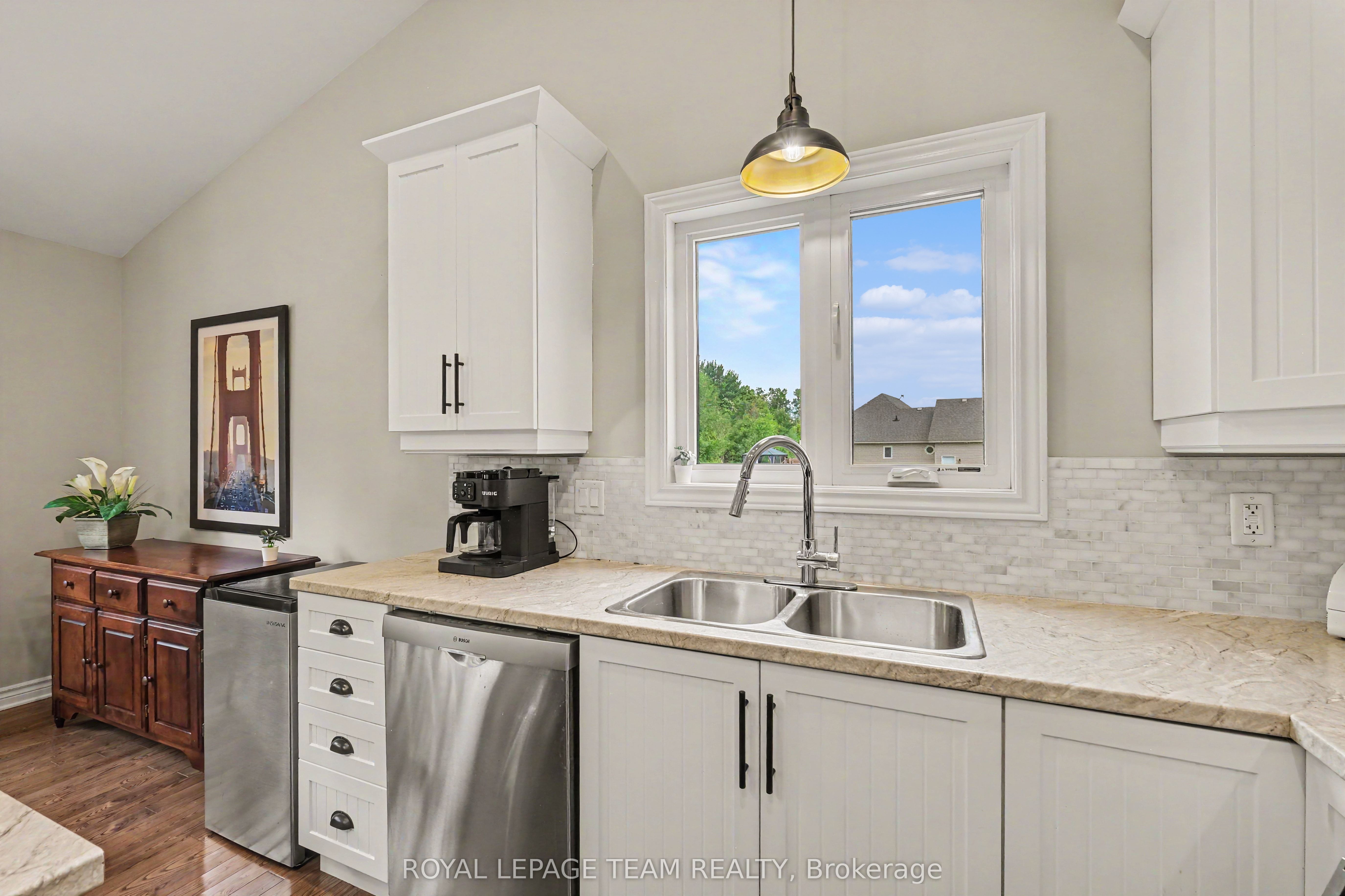 265 Starlight Place Property Photo 8
