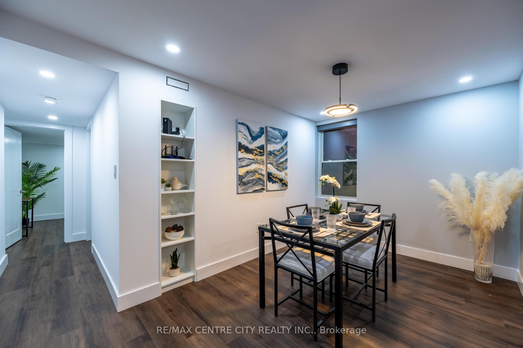 280 S Queens Avenue 1 Property Photo 15