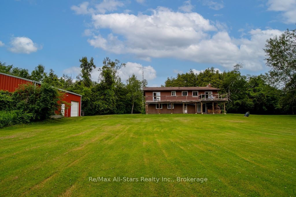 421 Ogemah Road Property Photo 3