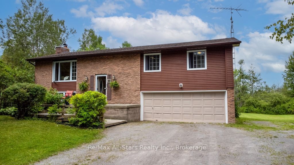 421 Ogemah Road Property Photo 5