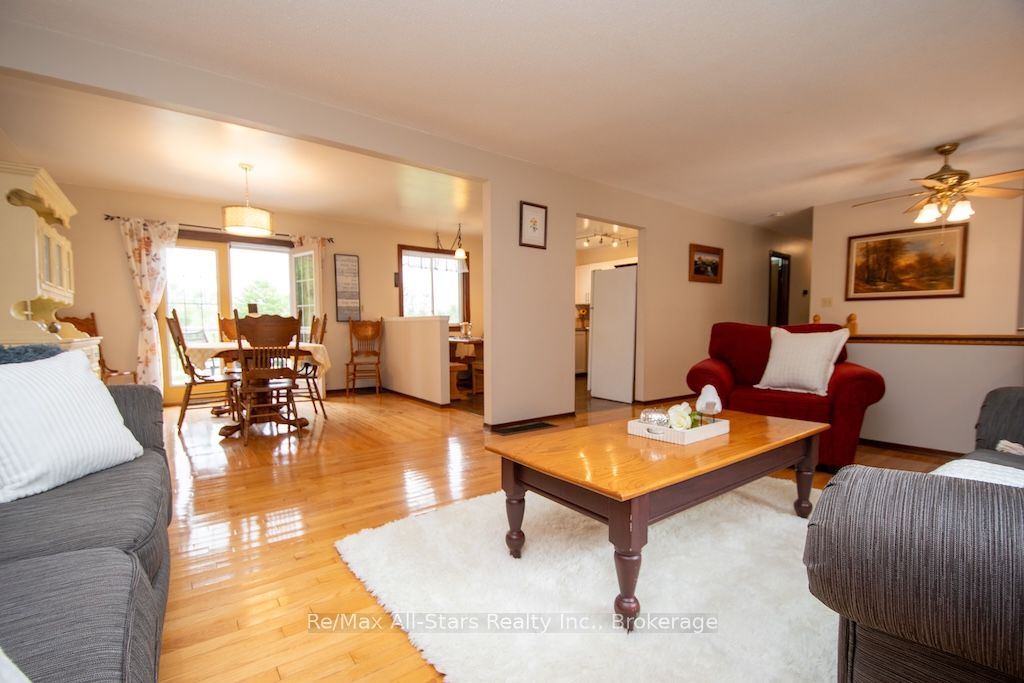 421 Ogemah Road Property Photo 10
