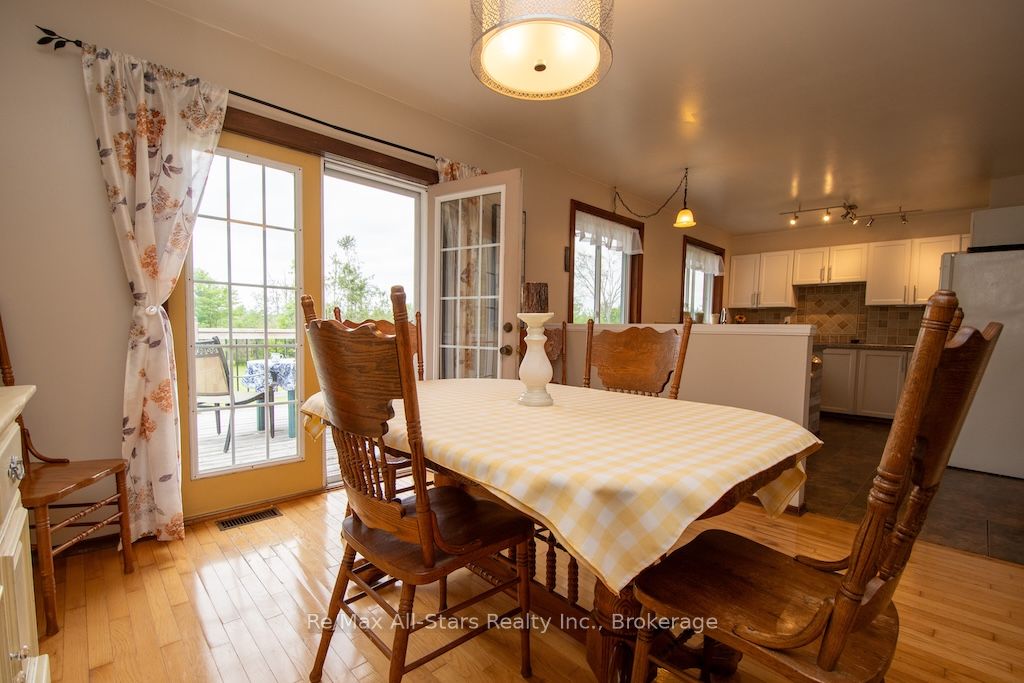421 Ogemah Road Property Photo 12