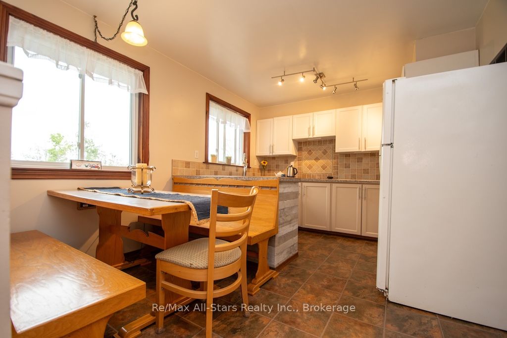 421 Ogemah Road Property Photo 14