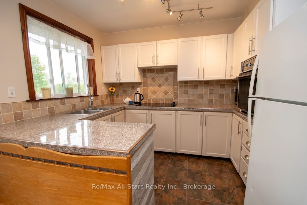 421 Ogemah Road Property Photo 17