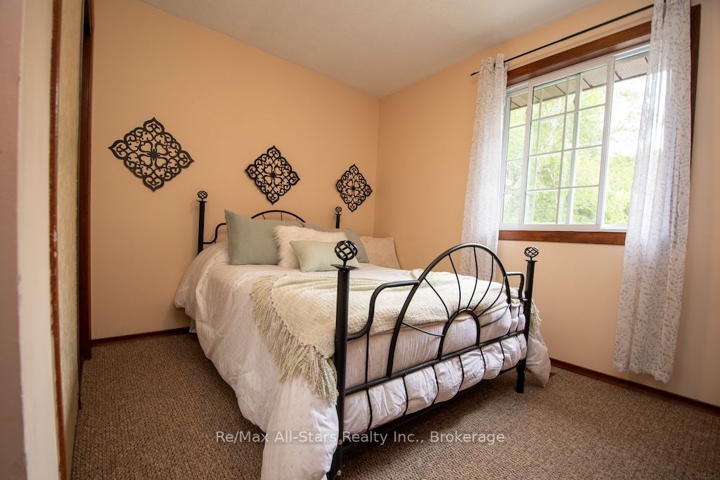 421 Ogemah Road Property Photo 23
