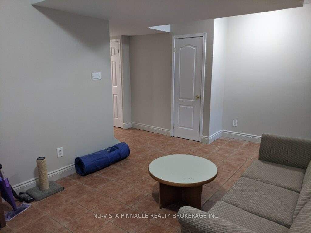 963 Prosperity Court Property Photo 3