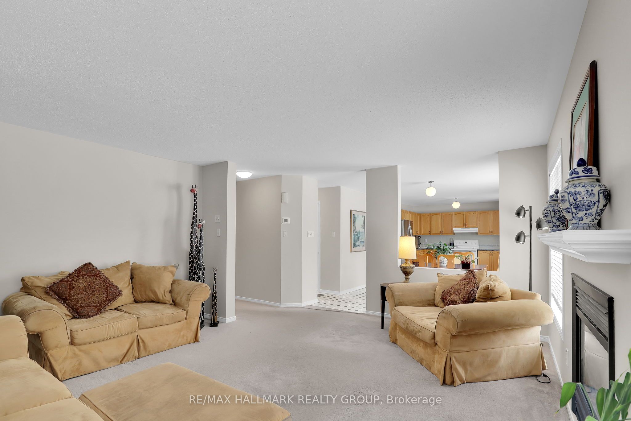 634 Aquaview Drive Property Photo 11