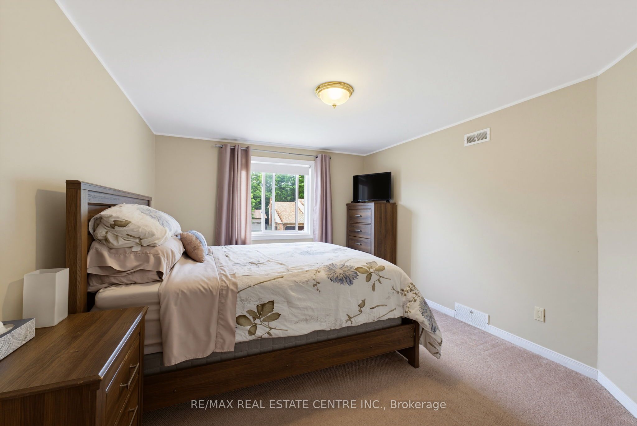 417 Cooper Street Property Photo 22