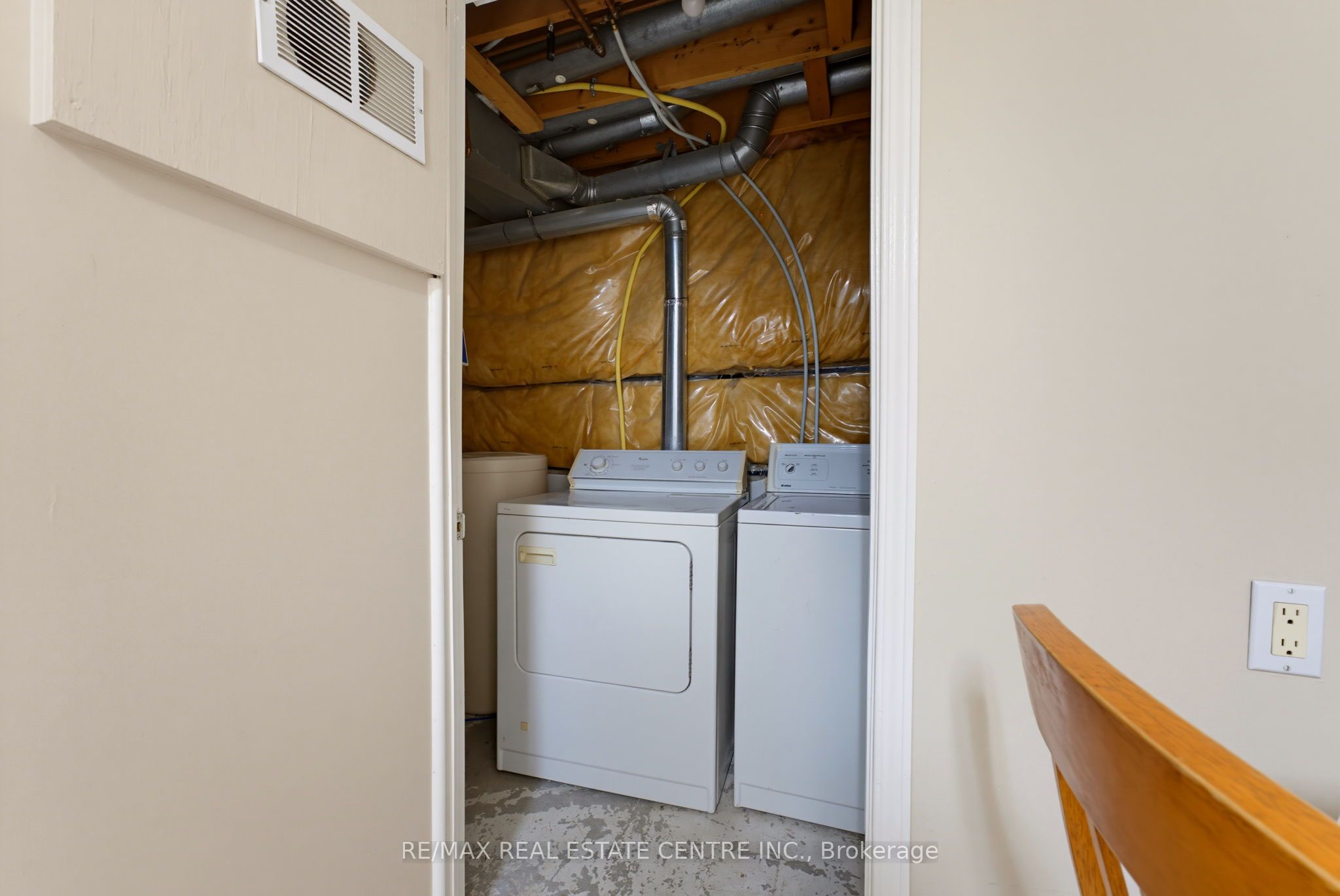 417 Cooper Street Property Photo 37
