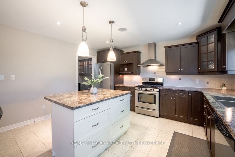 374 Pelham Road Property Photo 15