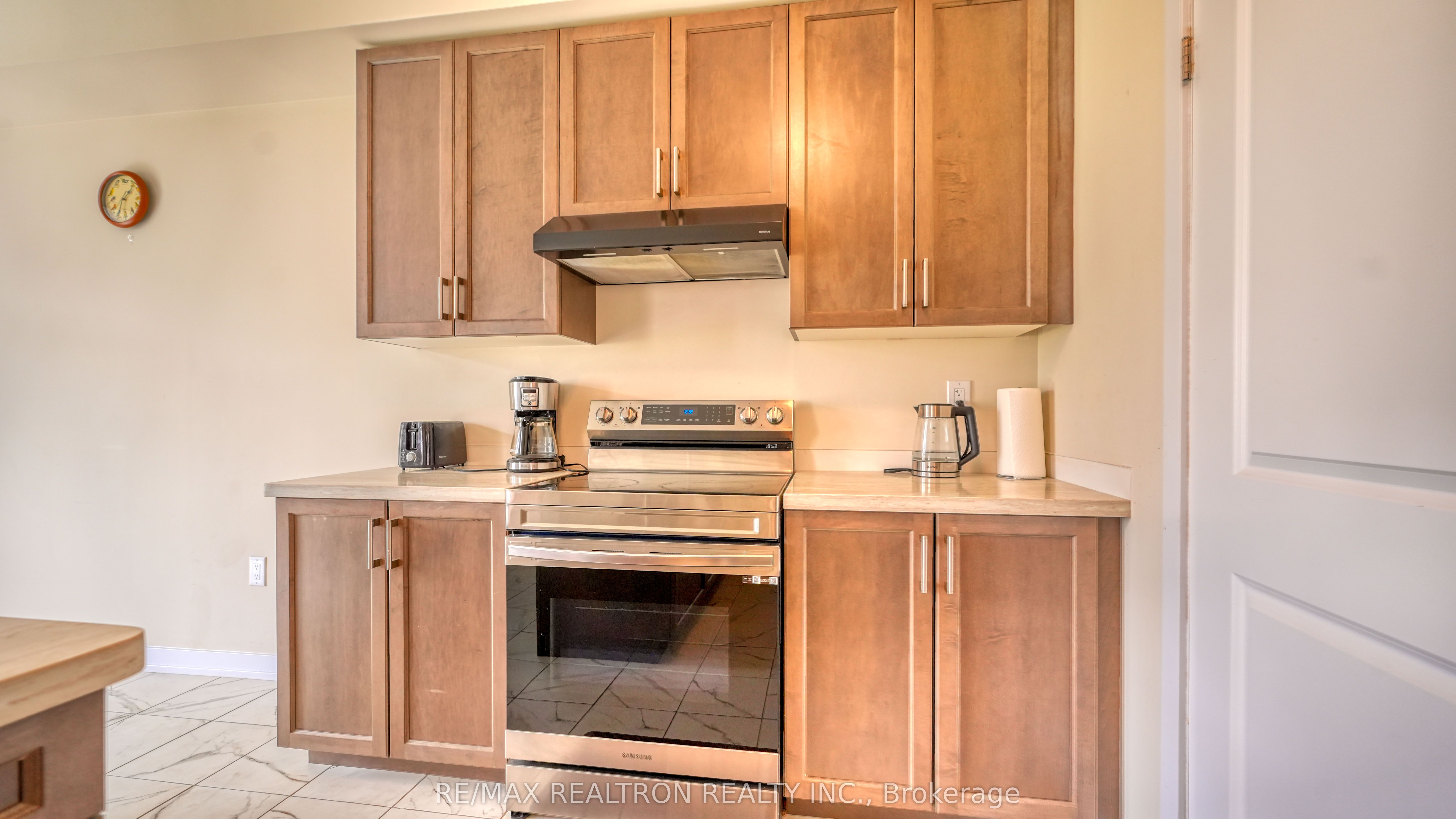 20 Hawick Crescent Property Photo 12