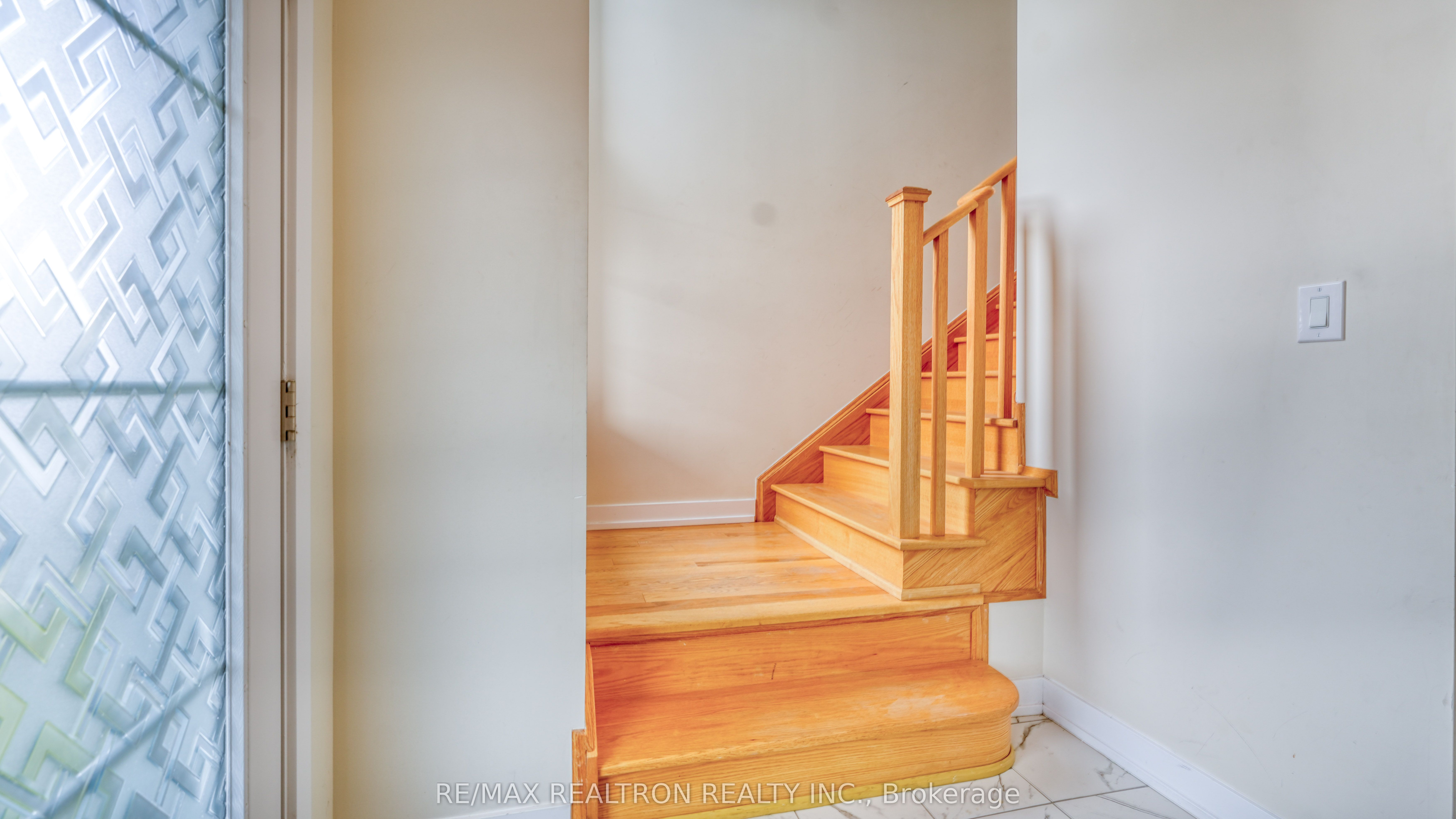 20 Hawick Crescent Property Photo 16