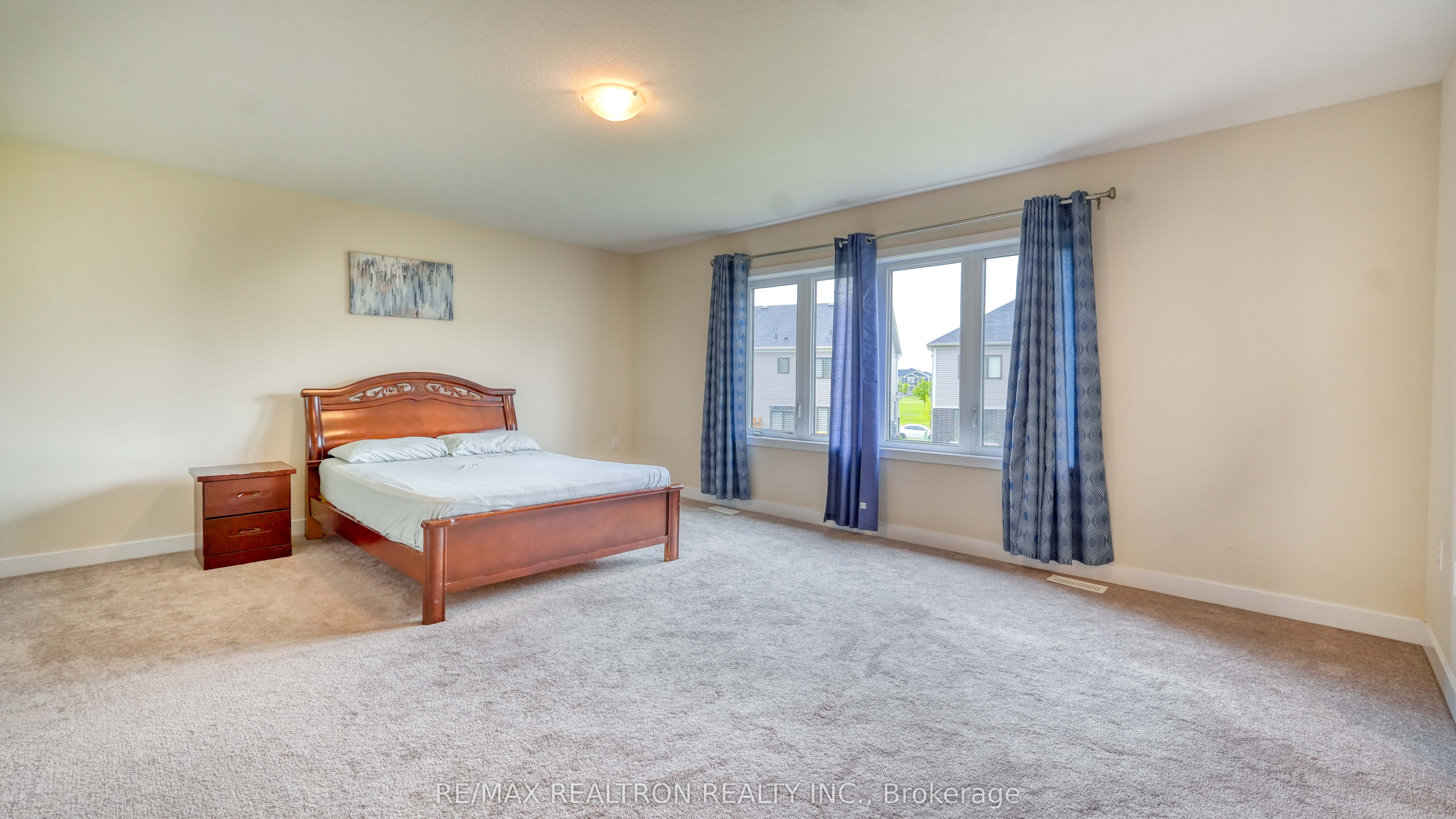 20 Hawick Crescent Property Photo 18
