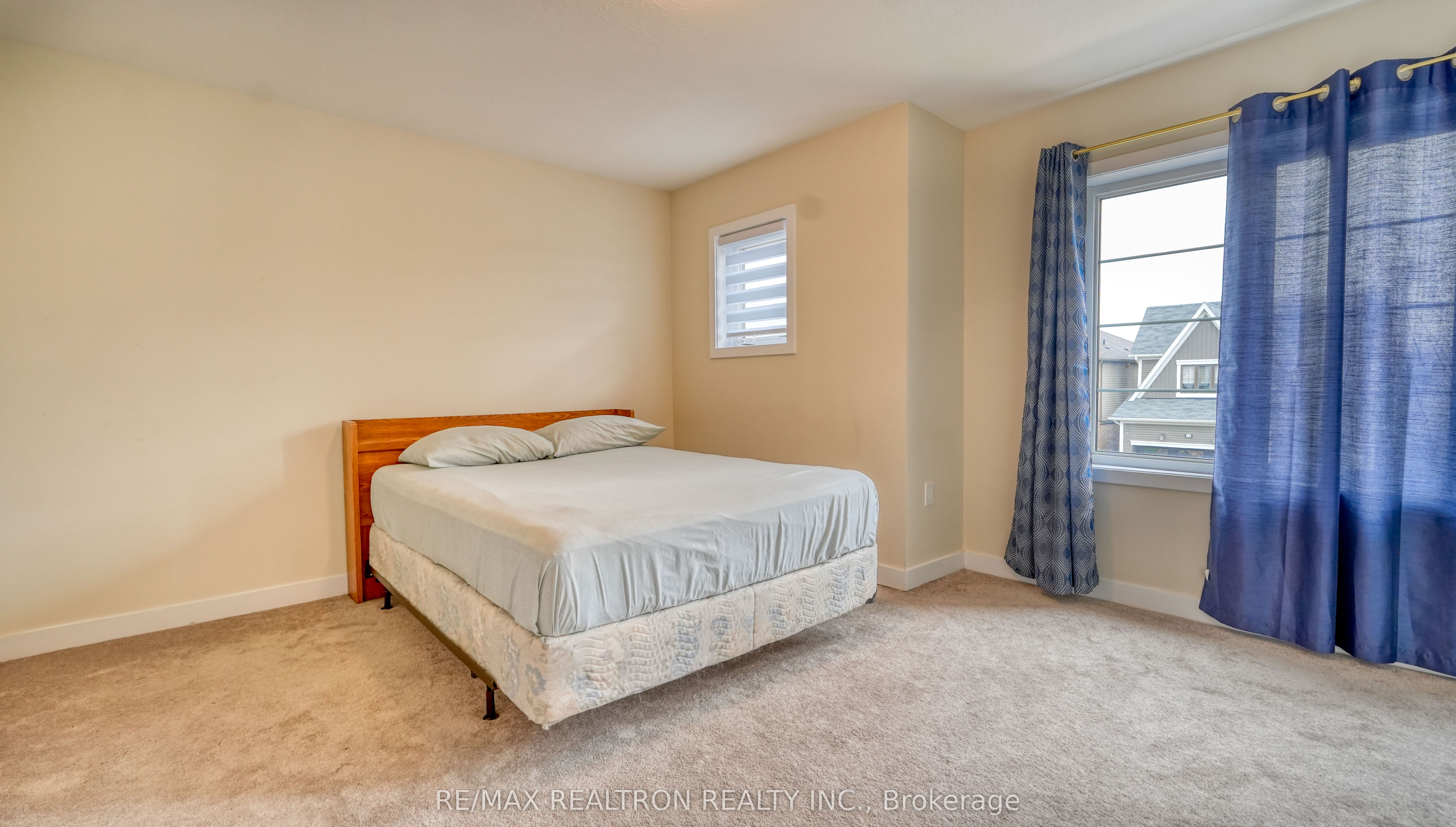 20 Hawick Crescent Property Photo 28