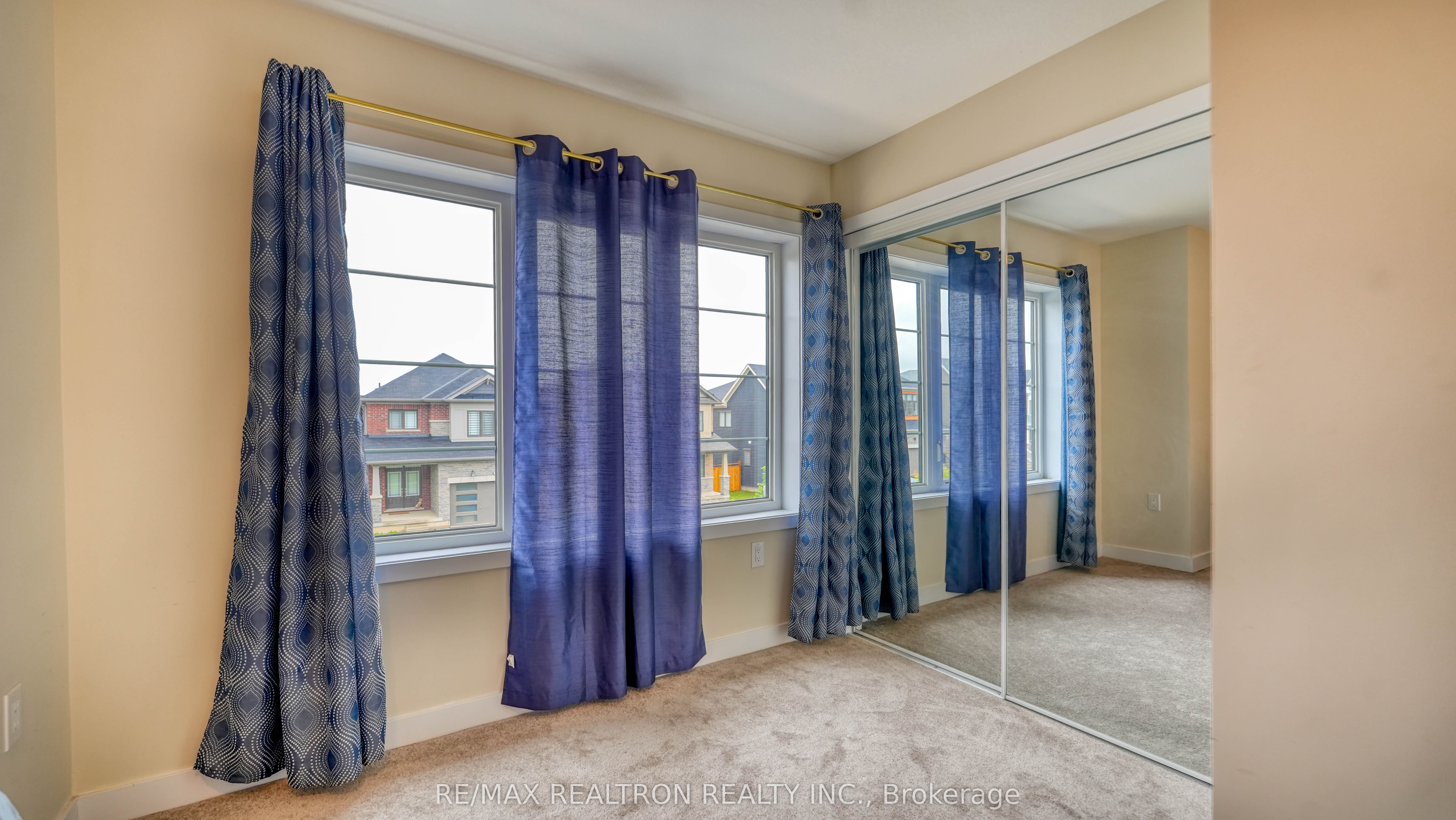 20 Hawick Crescent Property Photo 29