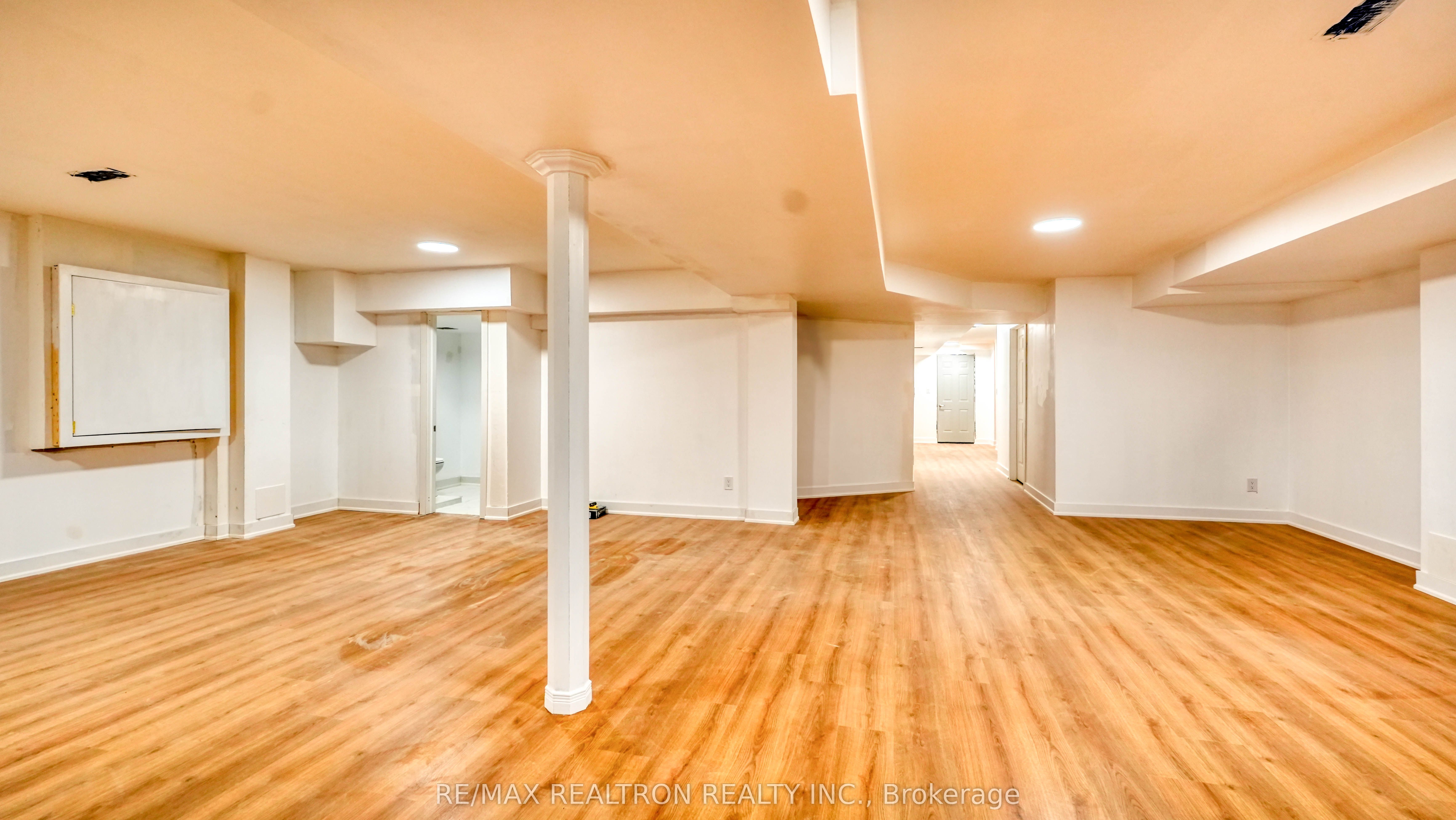 20 Hawick Crescent Property Photo 38