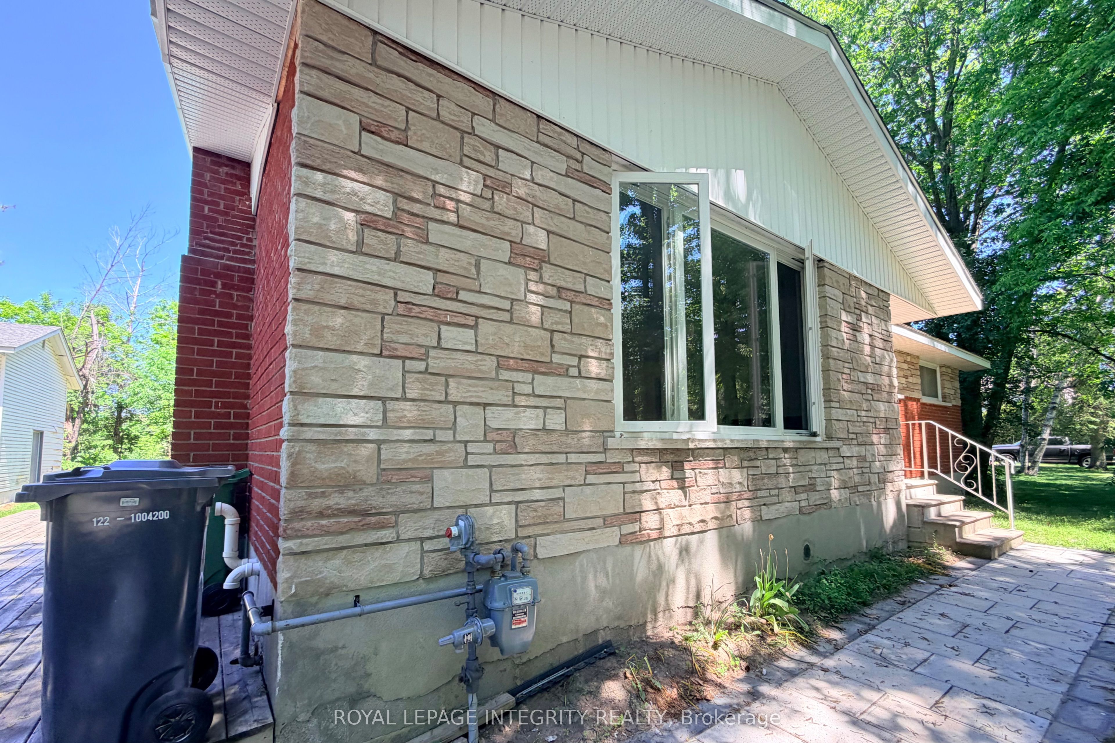 6330 Rothbourne Road Property Photo 2