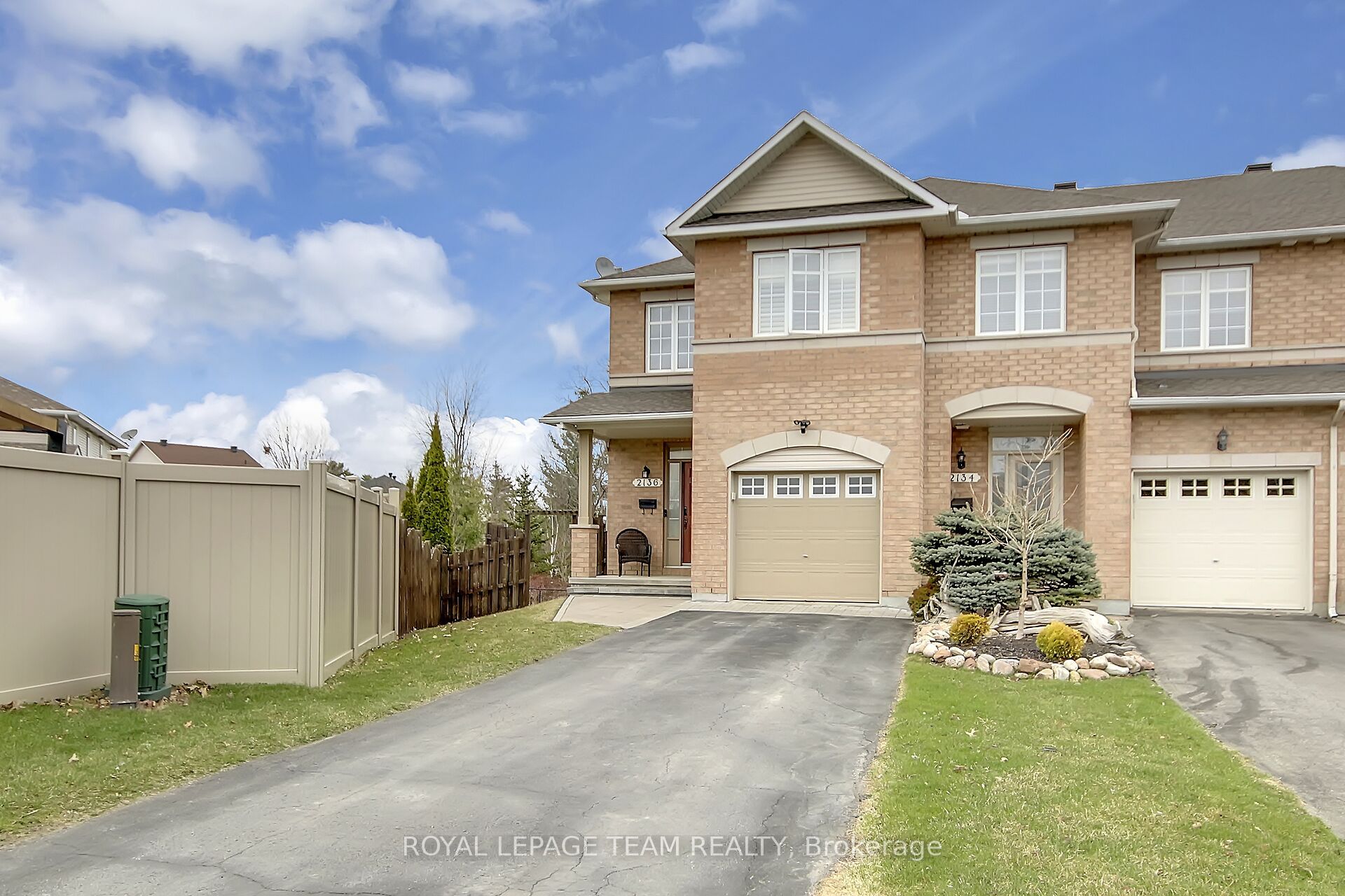 2136 Bergamot Circle Property Photo 1