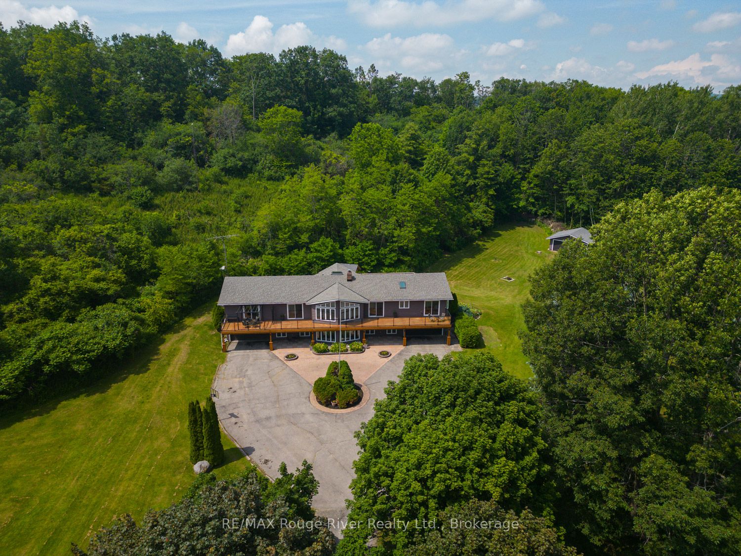 9780 County 2 Road Property Photo 4