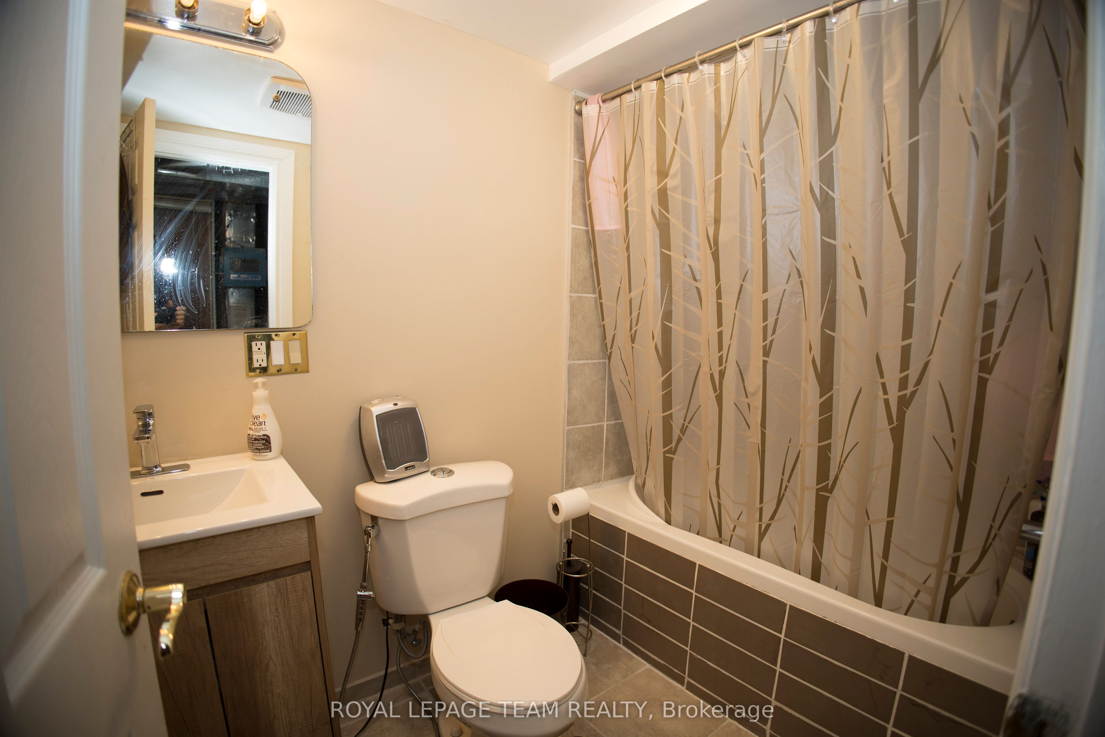 1339 Kilborn Avenue Property Photo 13