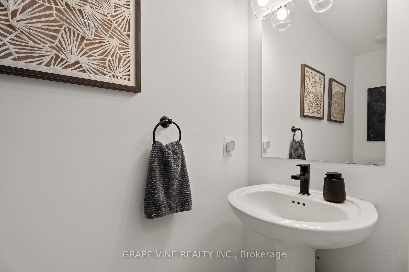 369 Olivenite Private Property Photo 18